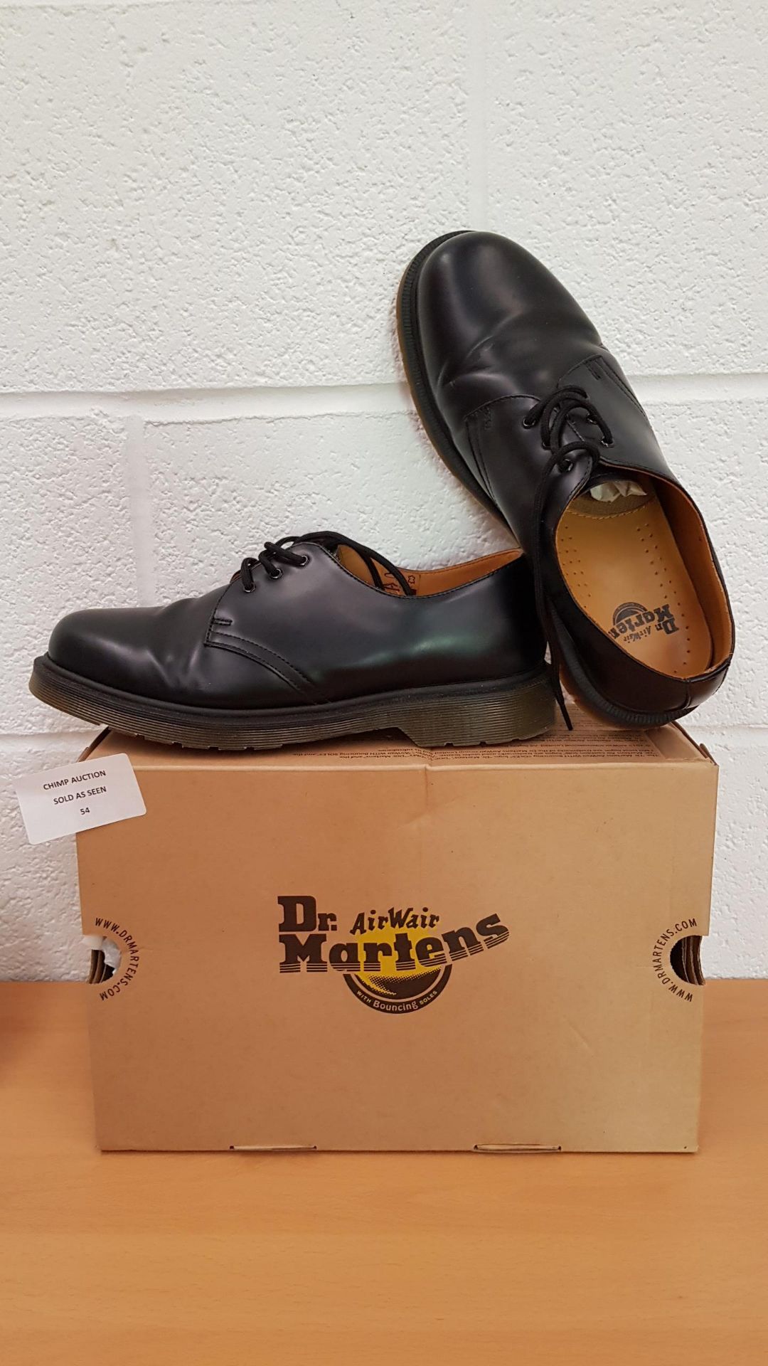 Dr.Martens Airwair mens shoes UK SIZE 9.5