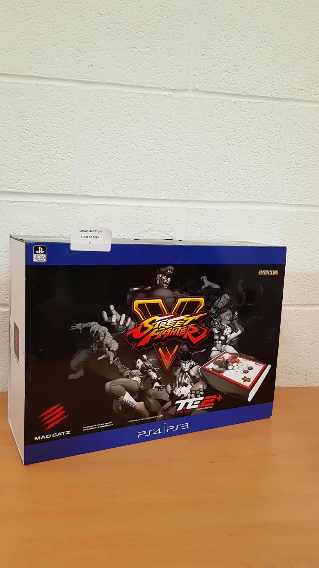 Madcatz Sony PS4 SFV Arcade Fightstick TE2+ Ryu edition RRP £229.99.