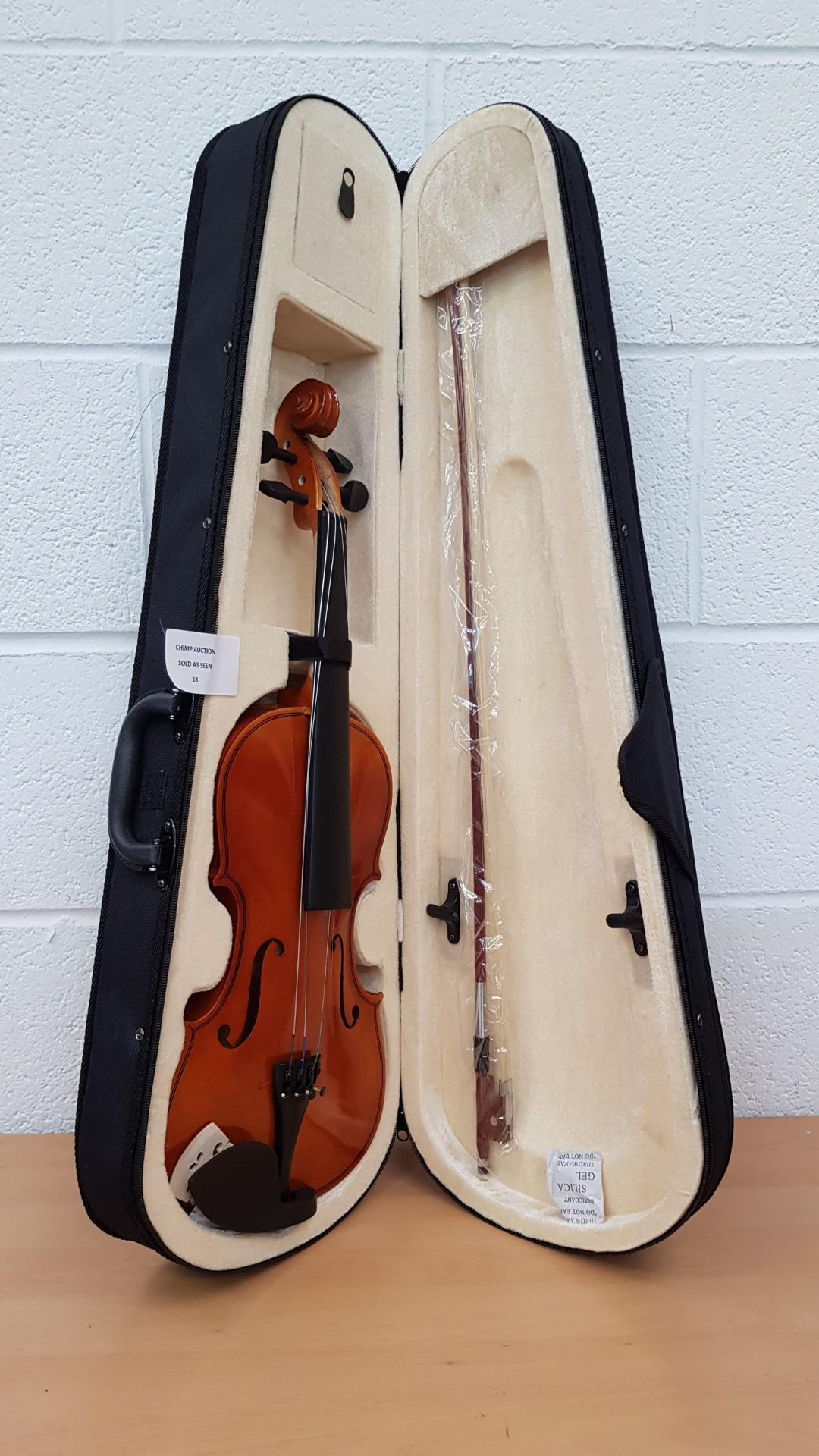 Full Size 4/4 Acoustic Violin & case set