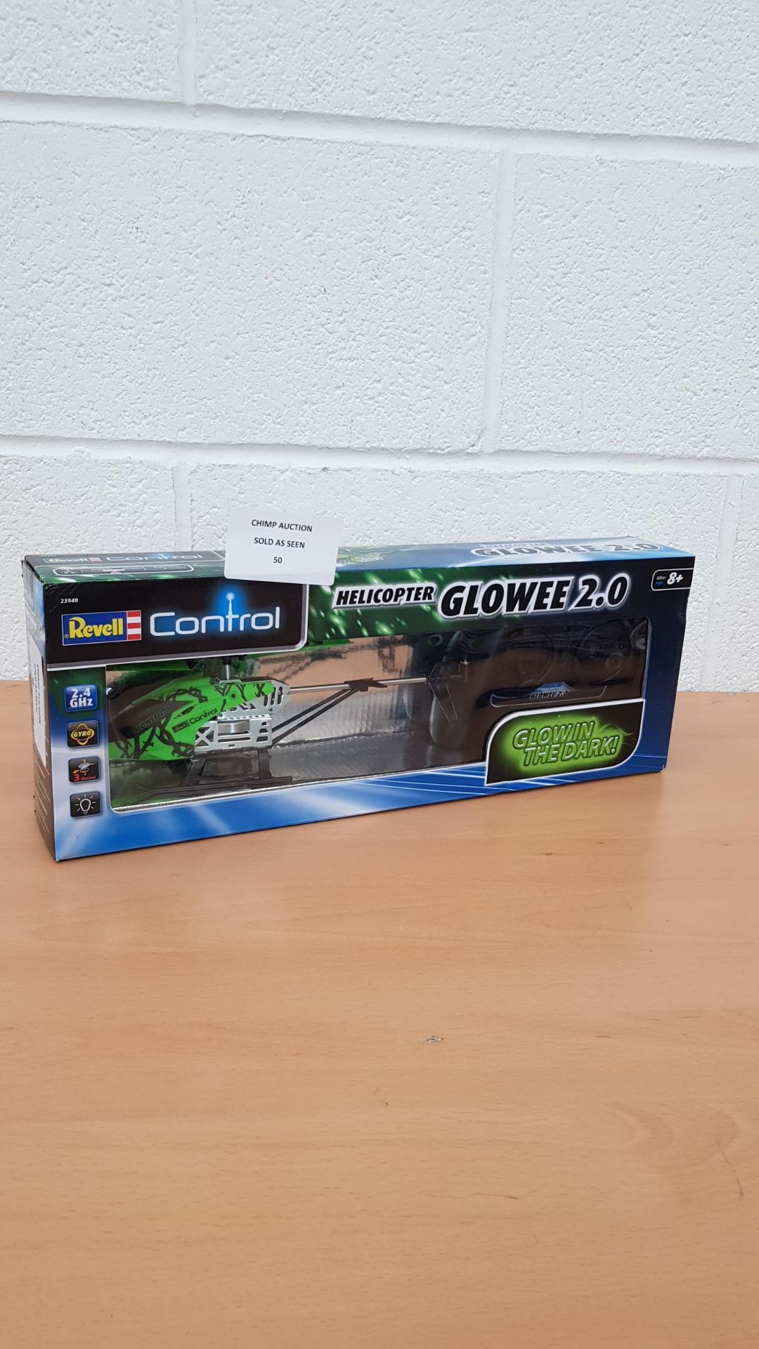 Revell Control 23940 Helicopter Glowee 2.0" RRP £39.99.