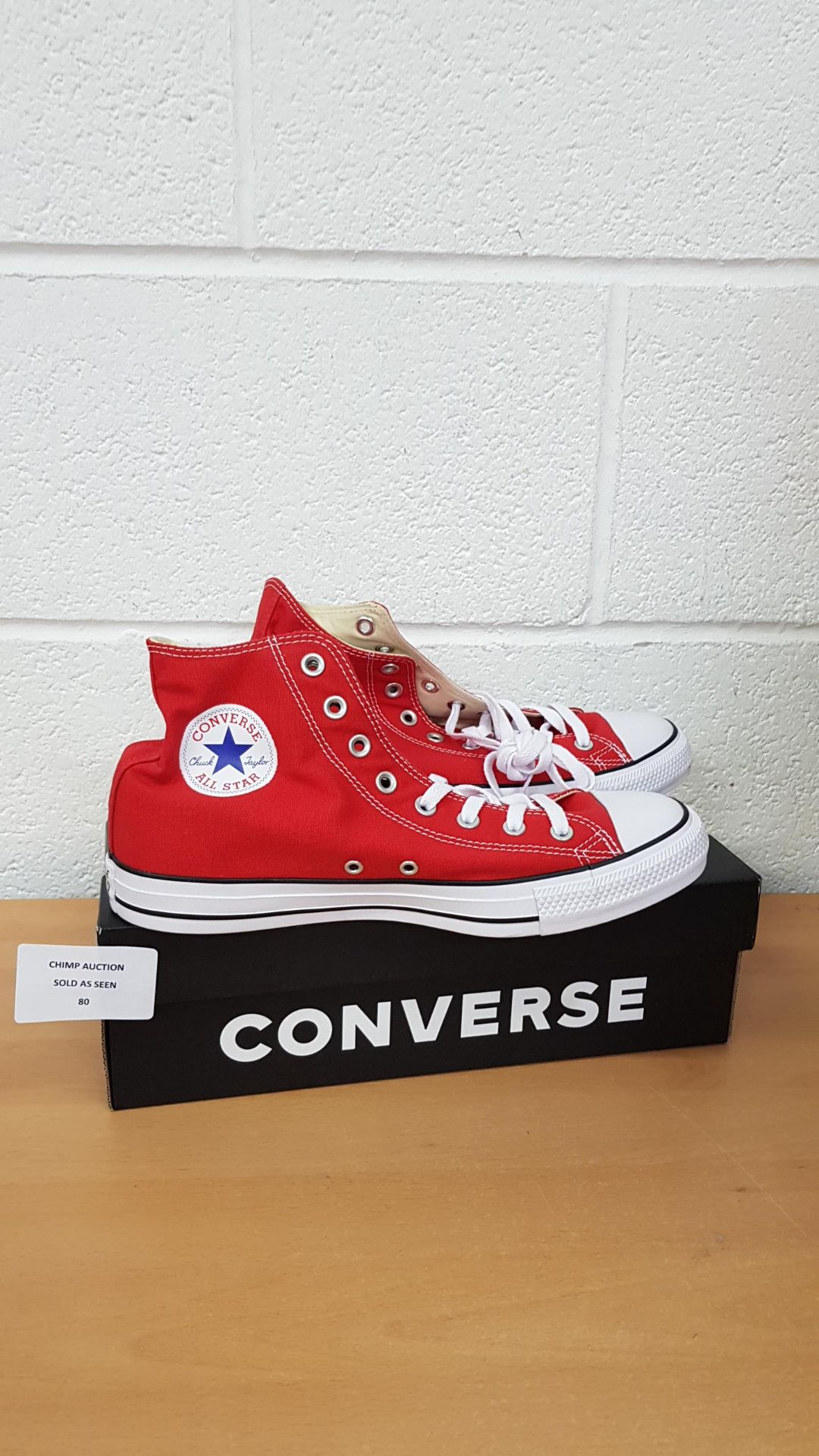 Converse All stars unisex shoes UK 9