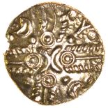 Tasciovanos Hidden Faces. TASCIAVAN Type .c.25BC-AD10. Celtic gold stater. 15mm. 5.50g.