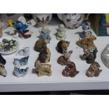 This is a Timed Online Auction on Bidspotter.co.uk, Click here to bid. A shelf full of