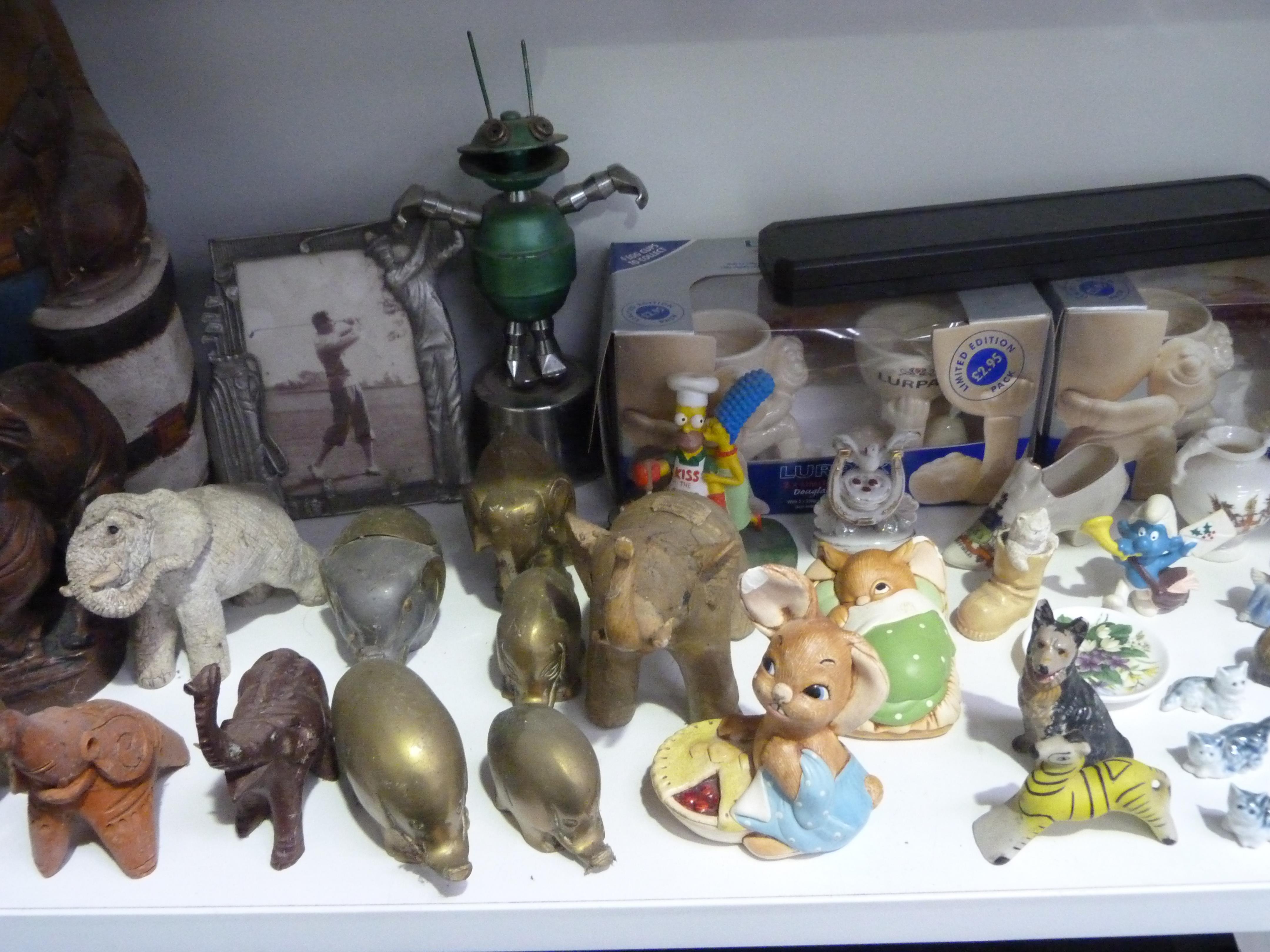 This is a Timed Online Auction on Bidspotter.co.uk, Click here to bid. A shelf full of - Image 3 of 4