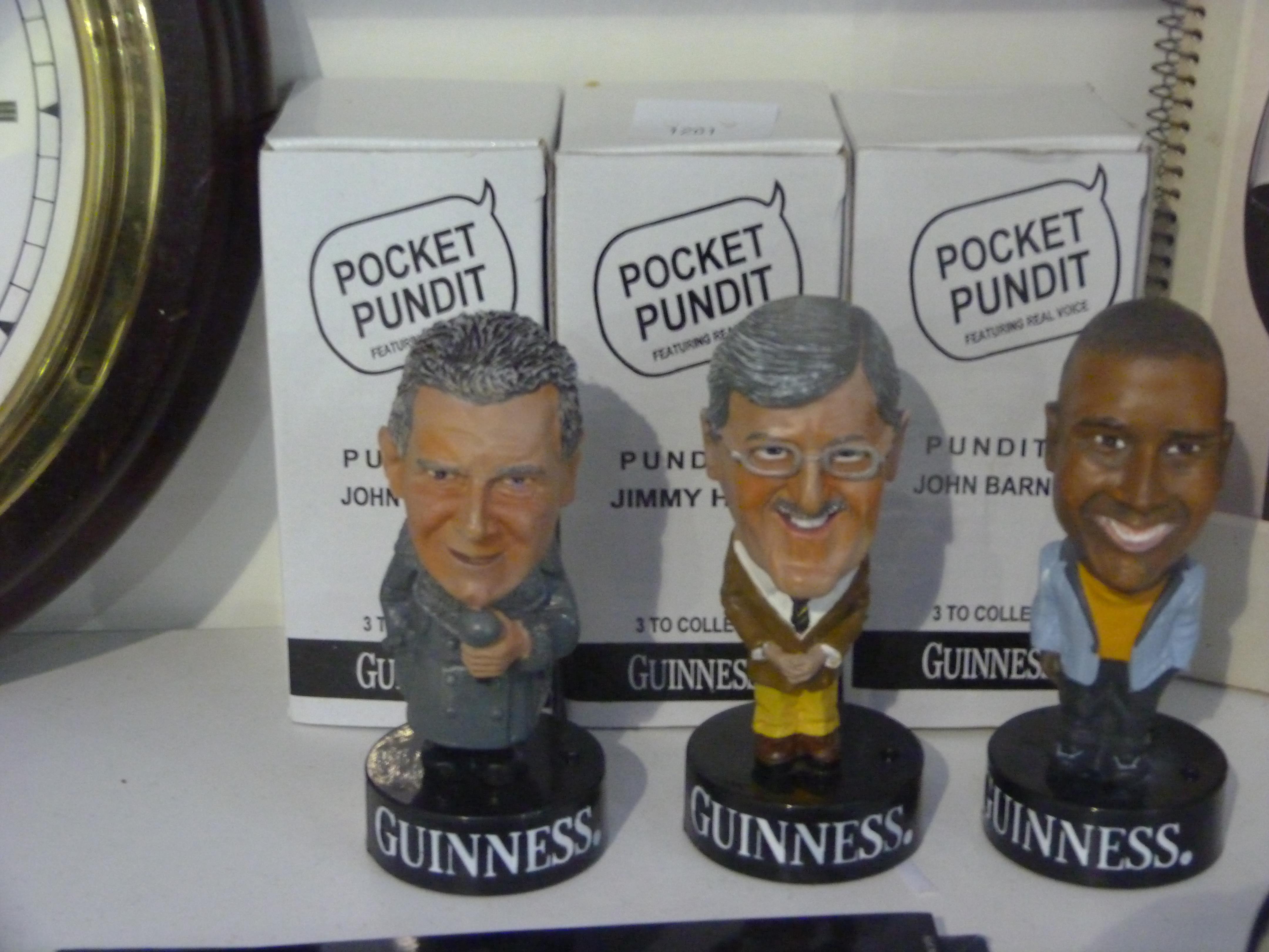 This is a Timed Online Auction on Bidspotter.co.uk, Click here to bid. A selection of Guiness Themed - Image 7 of 8