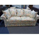 This is a Timed Online Auction on Bidspotter.co.uk, Click here to bid. A Bespoke Chesterfield - This