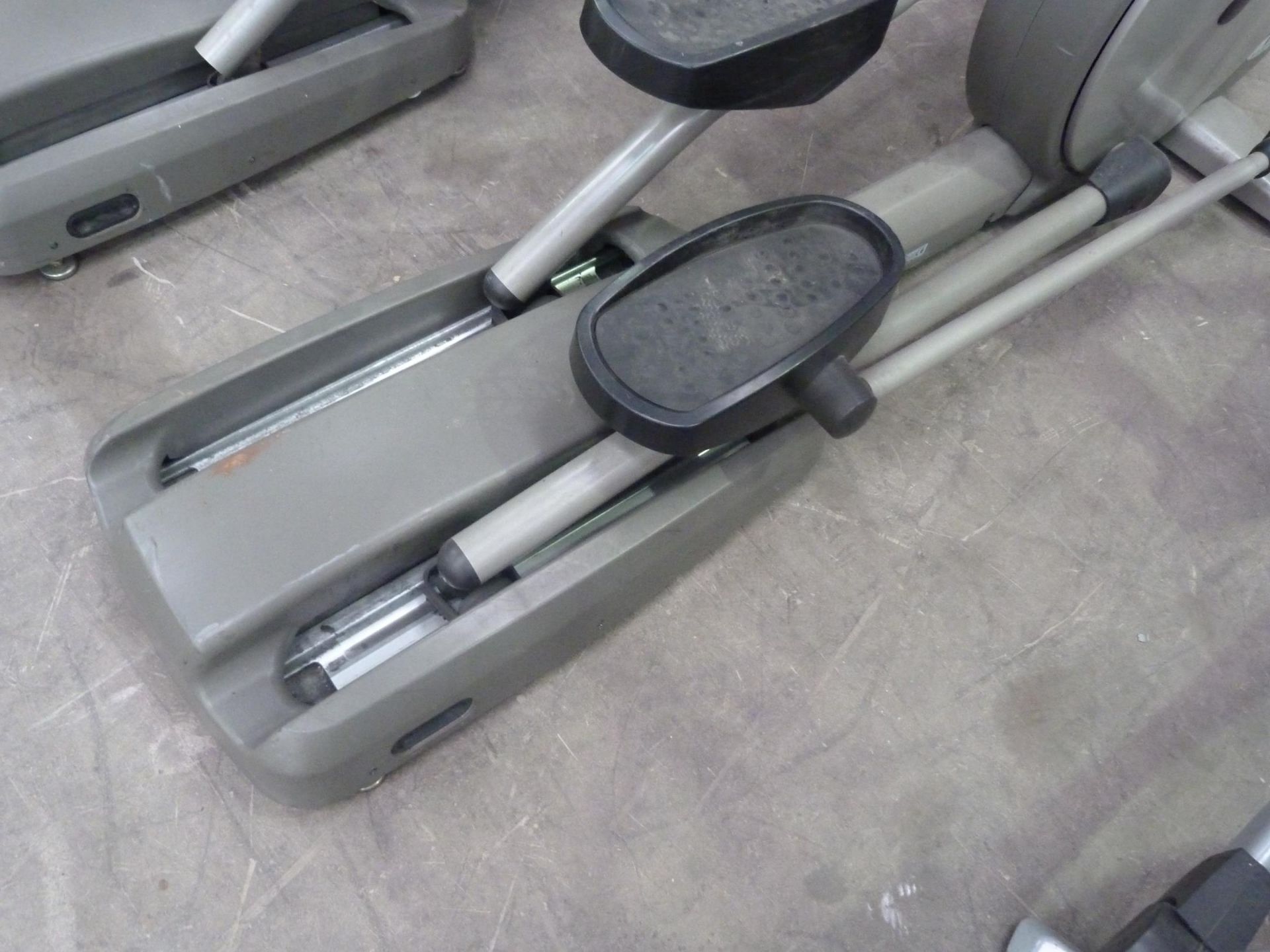 * A Matrix Cross Trainer, Model Matrix E5. Please note there is a £5 plus VAT lift out fee with this - Image 3 of 3