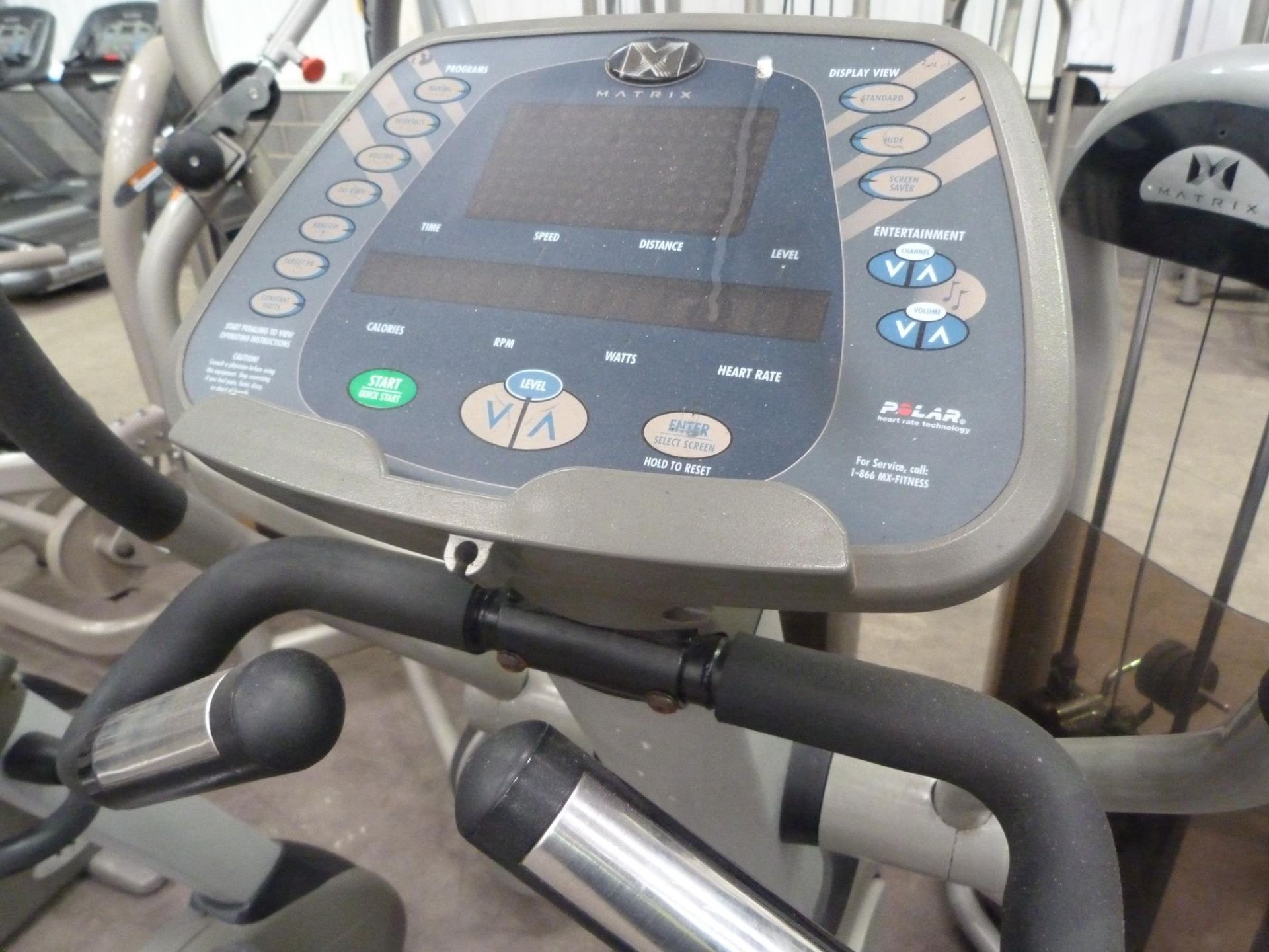 * A Matrix Cross Trainer, Model Matrix E5. Please note there is a £5 plus VAT lift out fee with this - Image 2 of 3