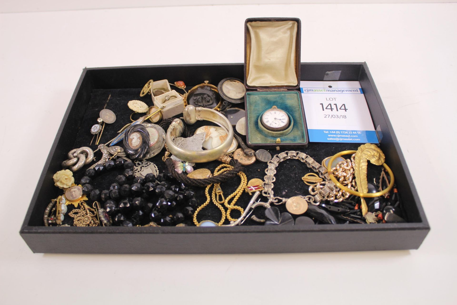 A Good Collection of Victorian and Edwardian Jewellery to include Whitby Jet, Vulcanite, Silver
