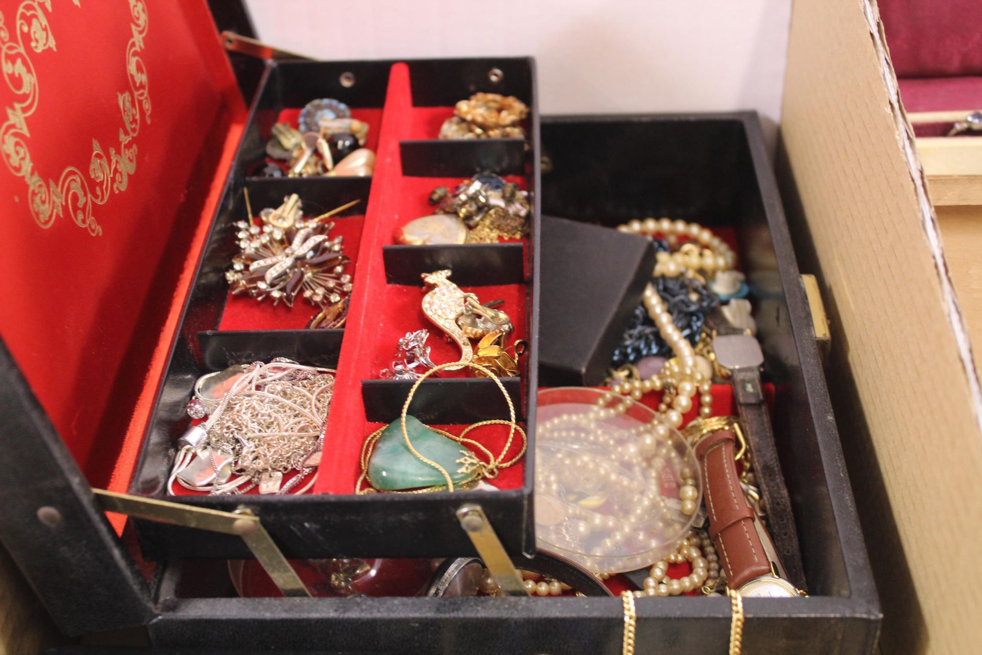 Vintage Costume Jewellery, Coins, Watches etc. Also to include a Mauchline Ware Box (Two Boxes) (Est - Image 2 of 6