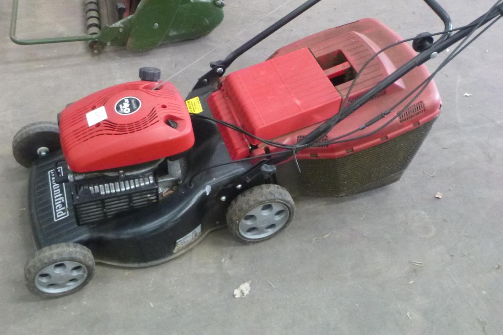 A Mountfield RV40 150cc Rotary Mower - Image 2 of 3