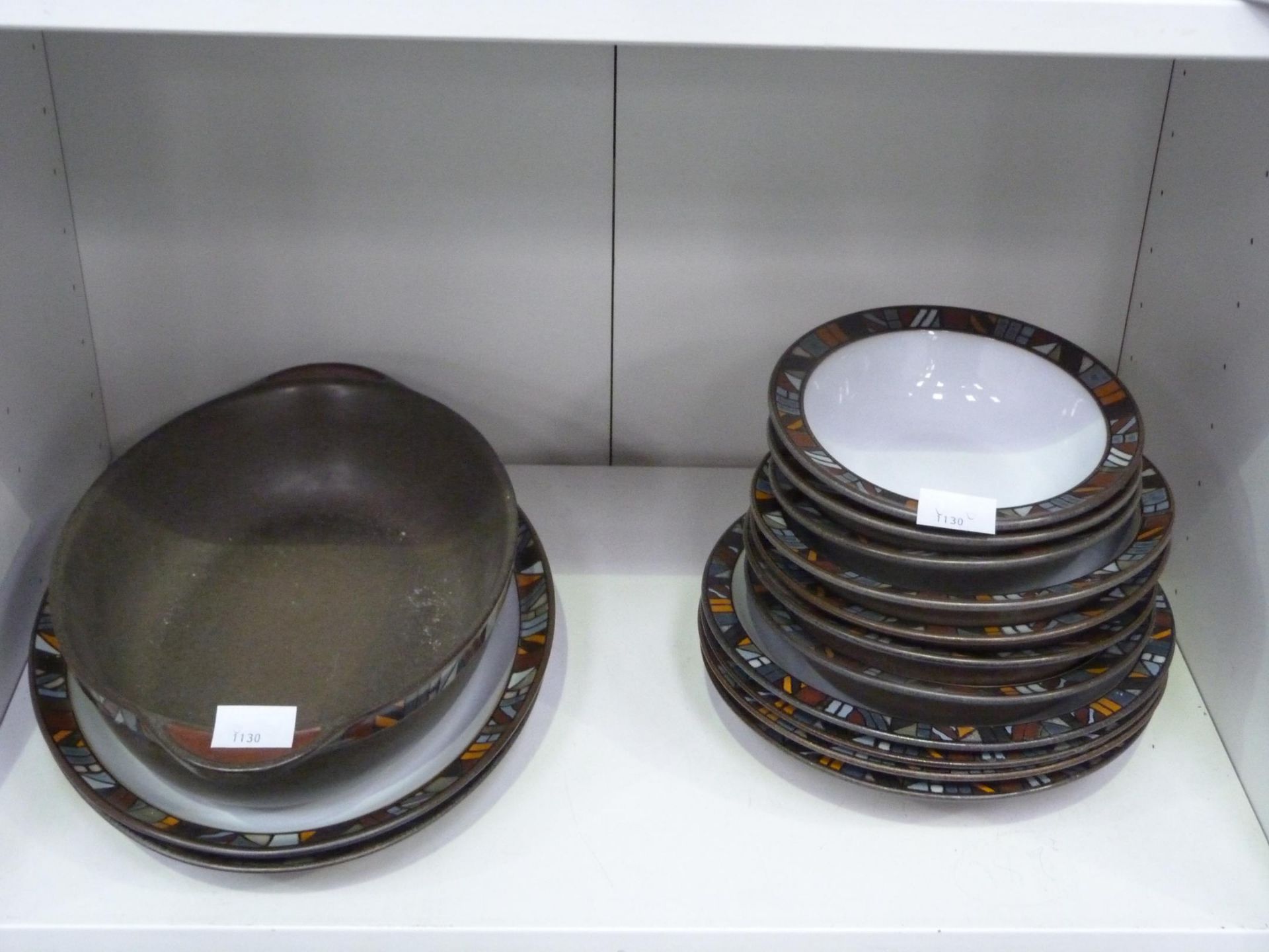 Three Shelves to contain a Denby 'Arabesque' Dinner and Tea Service, including a Tureen and Large - Bild 3 aus 3