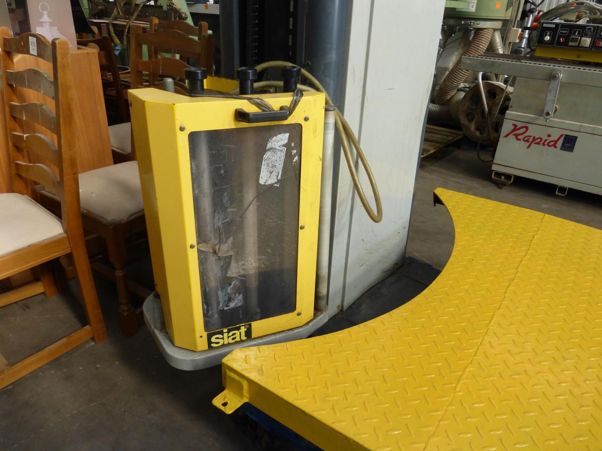 * A Siat Holmes Mann Pallet Wrapper S/N 1405 Type WS344-5 3PH Model B. Please note there is £15 - Image 5 of 6