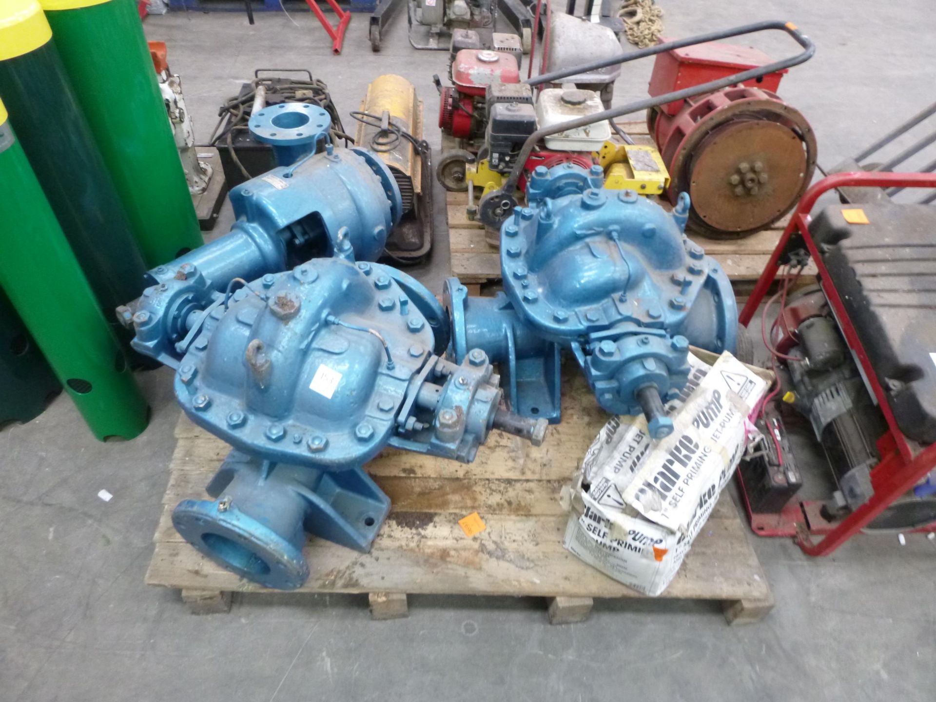 A pallet to include 3 x Industrial Gate Valves and Clarke 1'' Self Drive Priming Jet Pump. Please