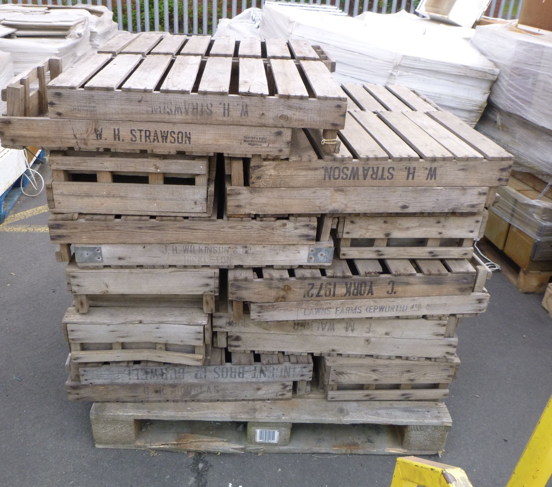 A Pallet of Approx. 30 Wooden Potato/Fruit Boxes each approx. H16cm x W46cm x L76.5cm - Stenciled