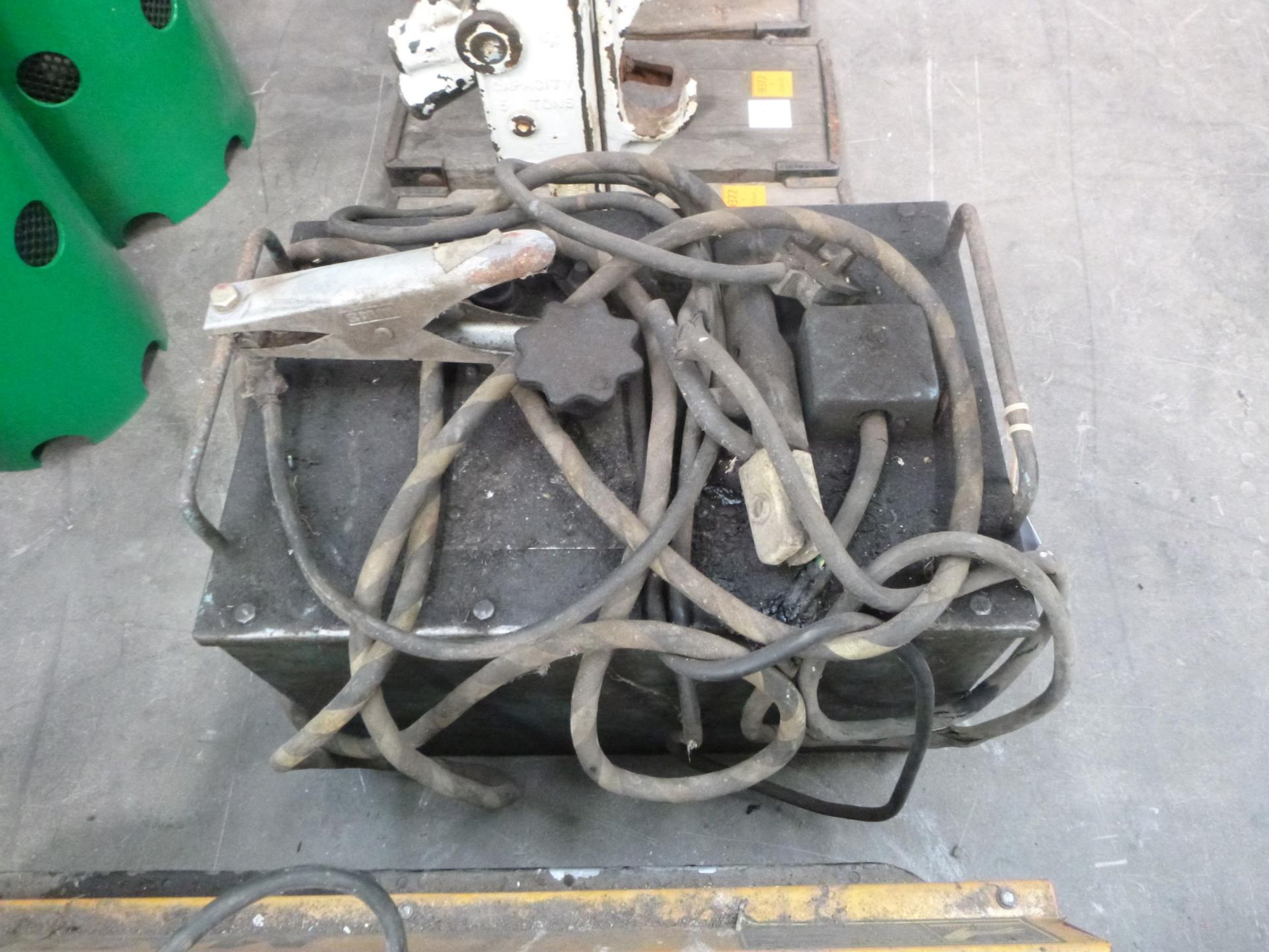 An Oil Filled Arc Welder. Please note there is a £5 Plus VAT Lift Out Fee on this lot