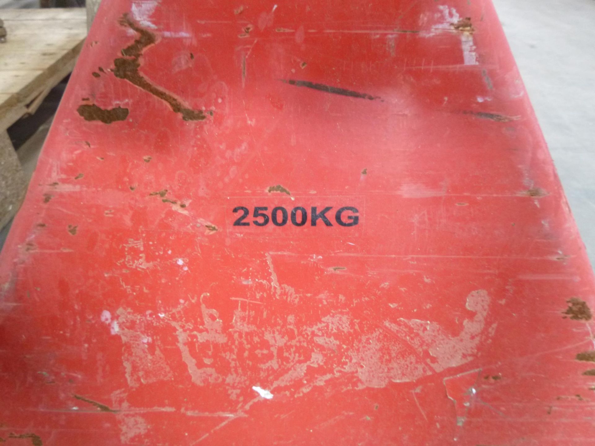 * An Ichimens 2500Kg Pallet Truck - Image 3 of 3