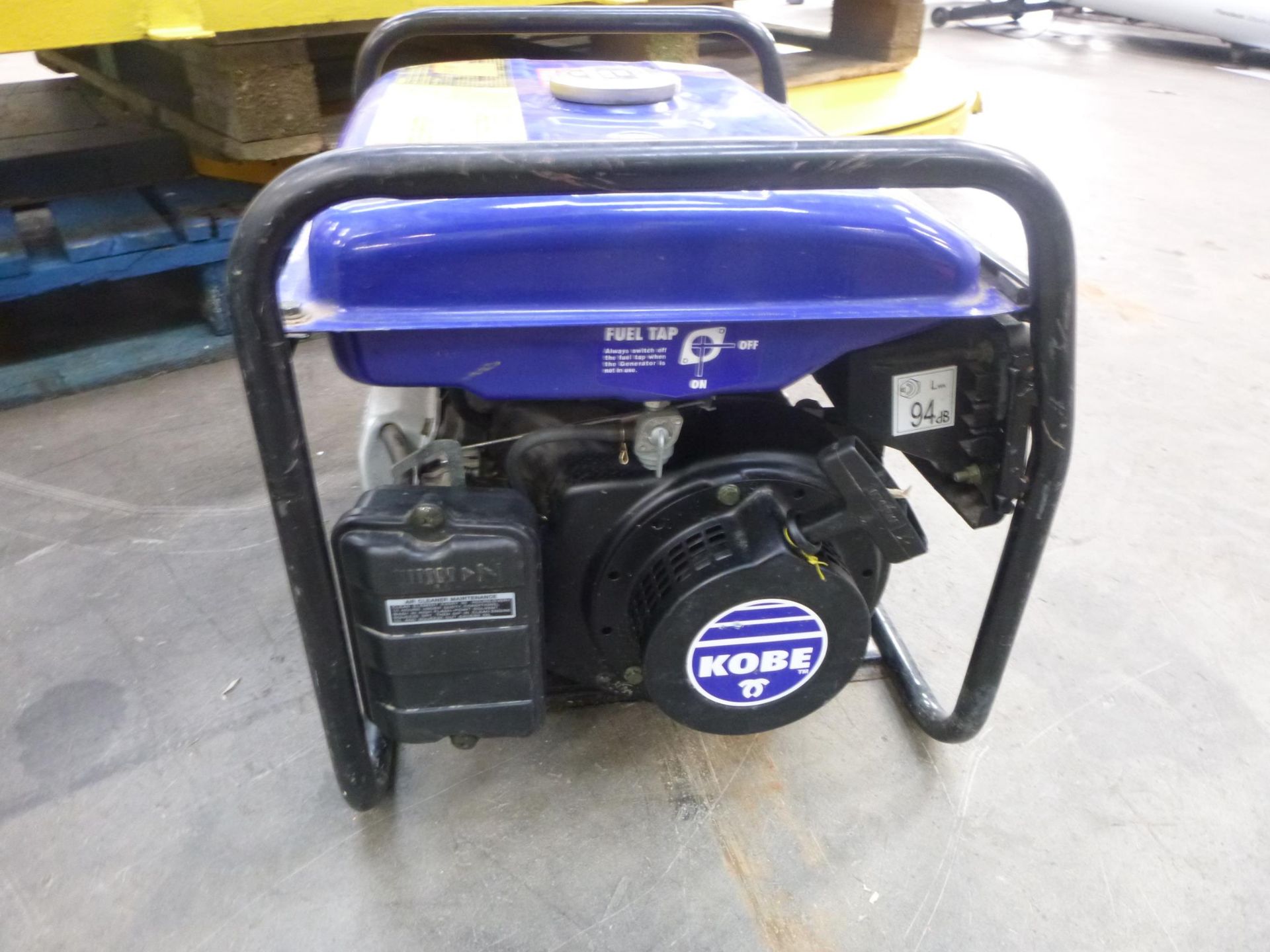 * A Kobe GPP230 dual voltage 110V/220V portable Petrol Generator - Image 4 of 5