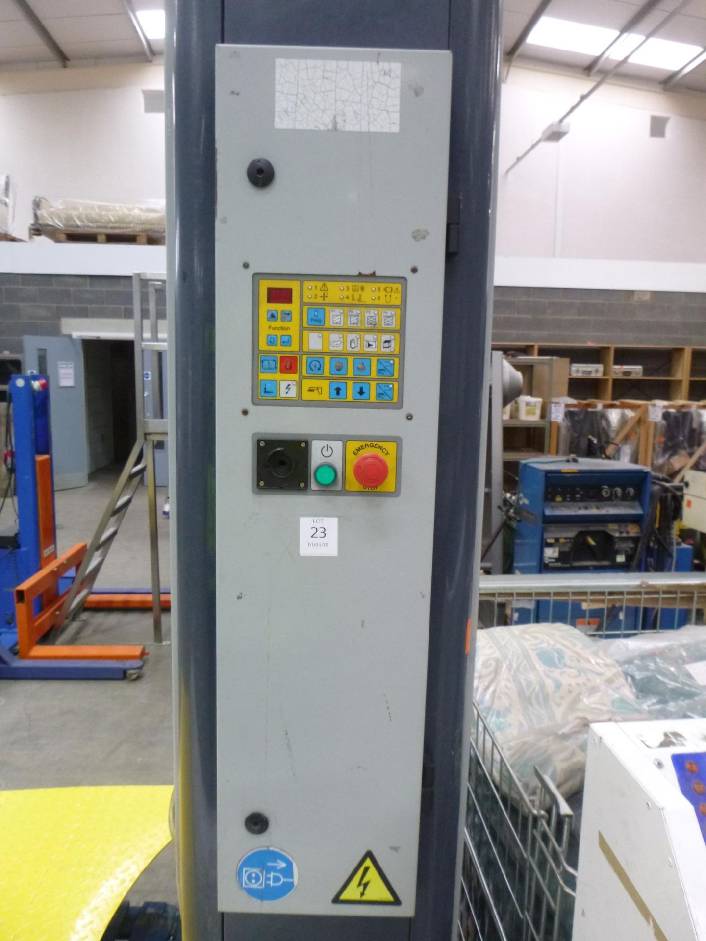 * A Siat Holmes Mann Pallet Wrapper S/N 1405 Type WS344-5 Model B 3PH. Please note there is £15 plus - Image 3 of 6