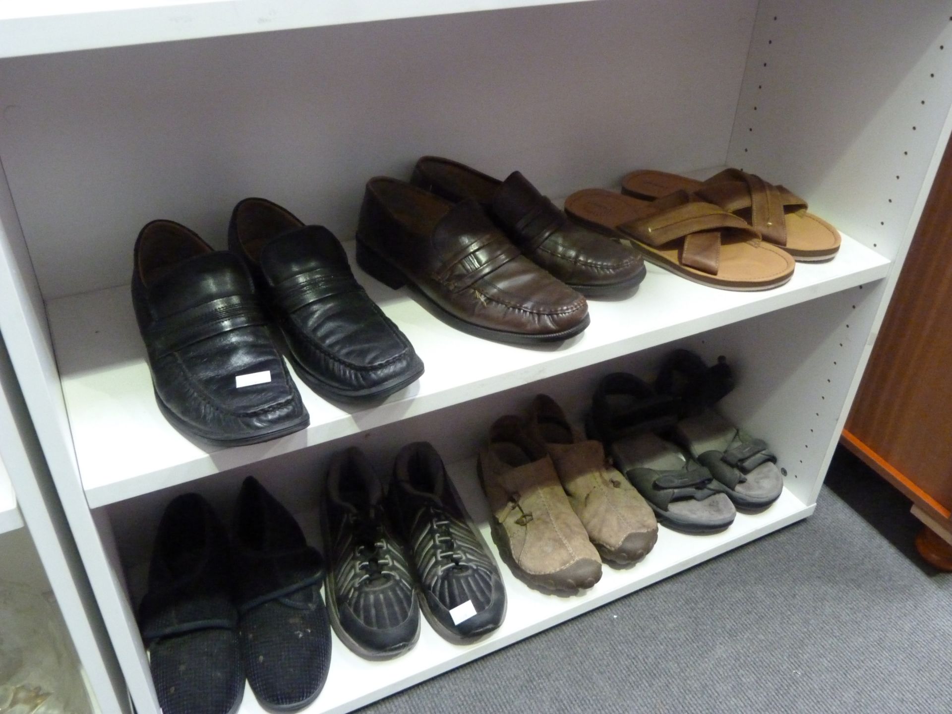 Two shelves to contain four pairs of mens Shoes, two pairs of Sandals and a pair of Slippers (all