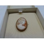 This is a Timed Online Auction on Bidspotter.co.uk, Click here to bid. A 9ct Gold mounted carved