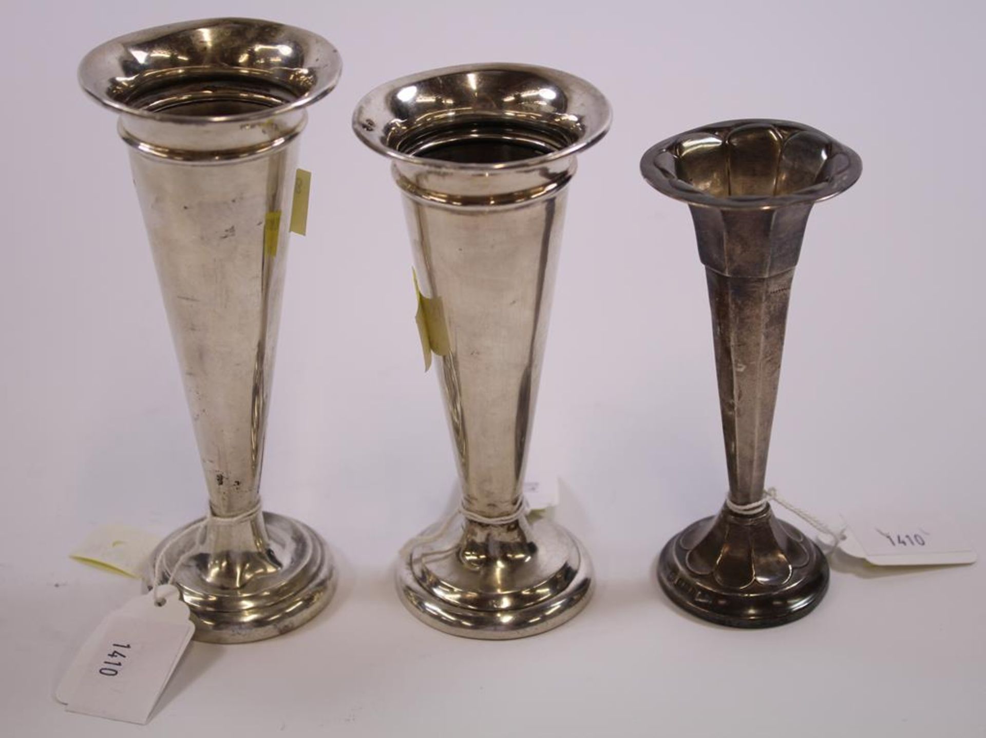 A graduated pair of plain trumpet shape Vases (15cm and 13cm) Birmingham 1906 together with