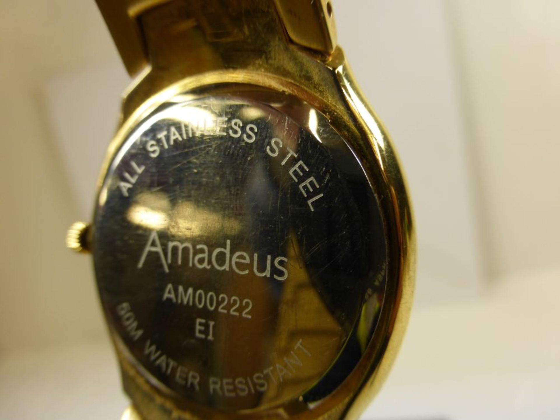 A Gentlemans Amadeus Gilt Cased Quartz Wristwatch with flexible gilt strap (Est £30-£50) - Image 3 of 3