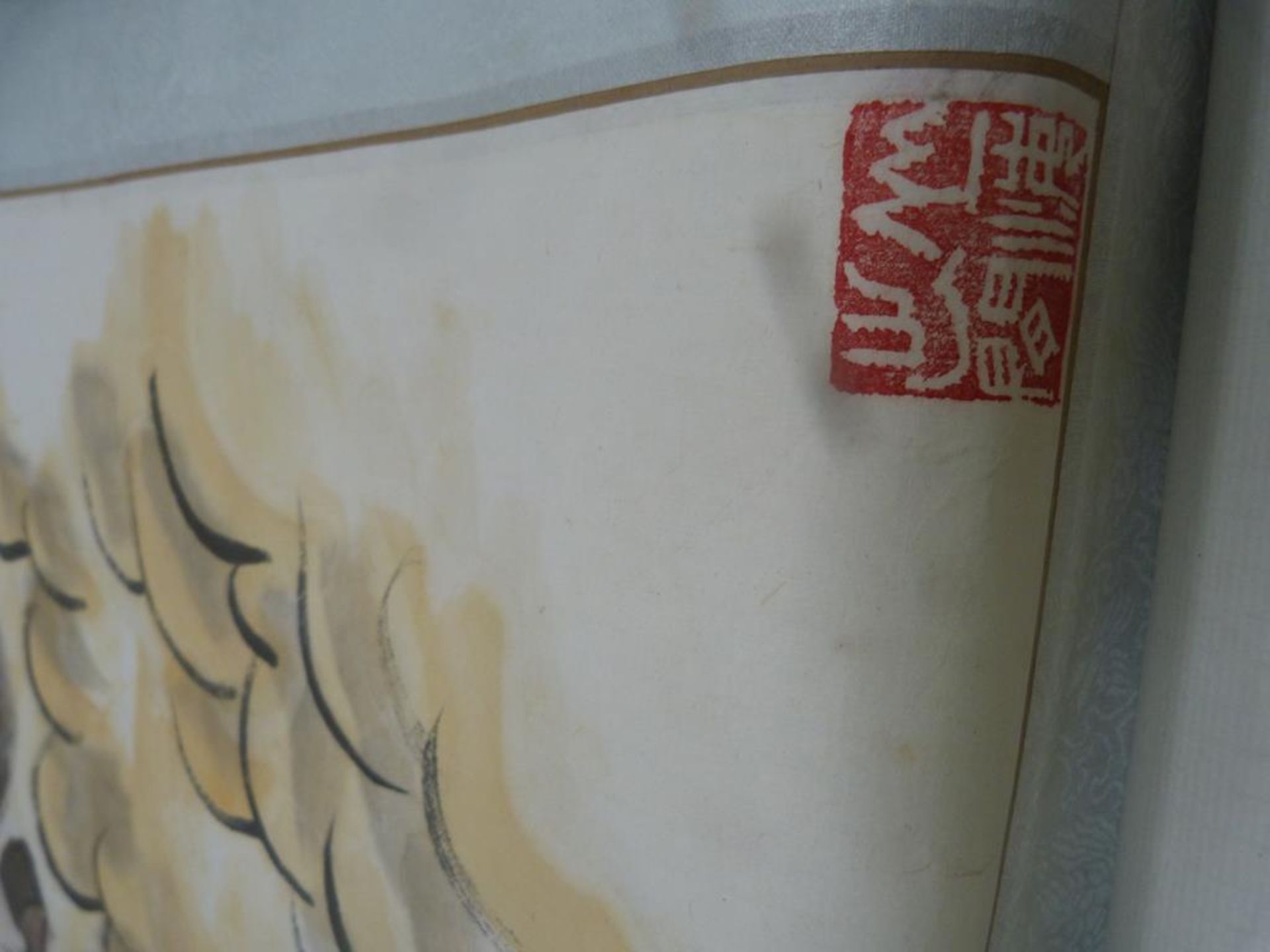 Three mixed collectable items to include a piece of Oriental Wall Art on a roll (L 170cm W 60cm) - Bild 7 aus 8