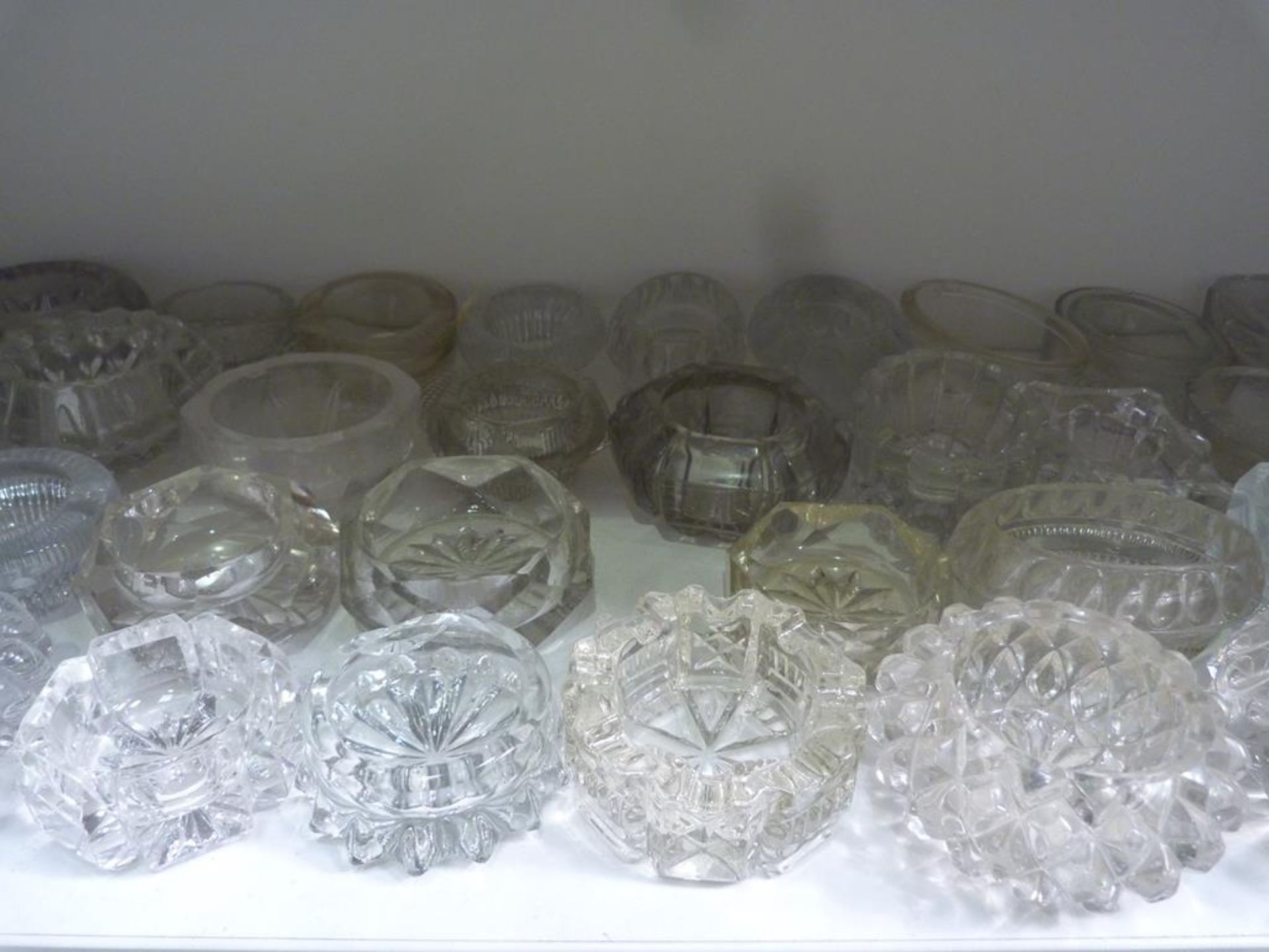 A collection of Clear Glass Victorian Salts (est £40- £80) - Bild 2 aus 5