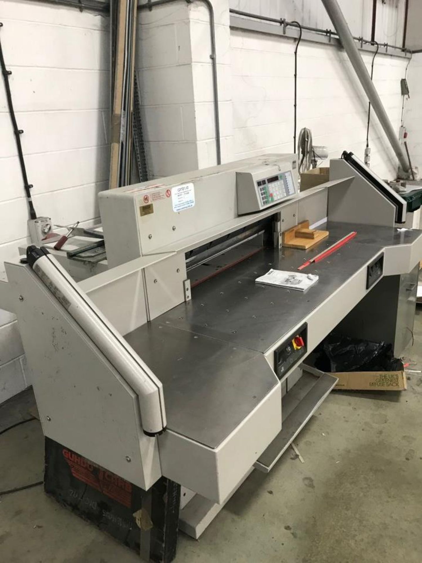 * IDEAL 7228-06 LT Guillotine. Full working order with Operators manual and spare Blade. This lot is - Bild 3 aus 5