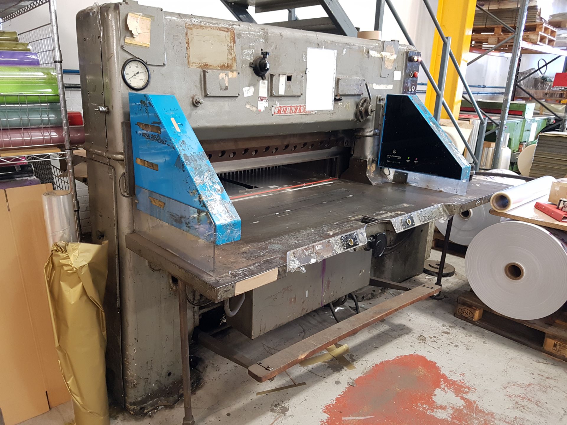 * Furnival 52 inch Guillotine. A Furnival 52'' Guillotine Type 52'' - G2 - H3E Machine No 10925. - Image 2 of 14