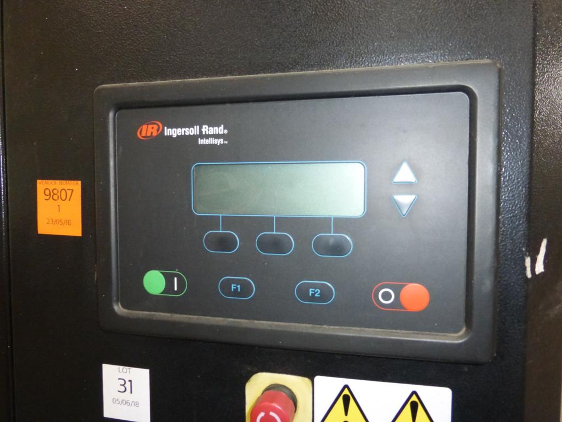 * Inggrsoll Rand Nirvana N37 Screw Compressor 10Bar 37kW 3Ph. Please note there is a £5 + VAT lift - Image 4 of 4