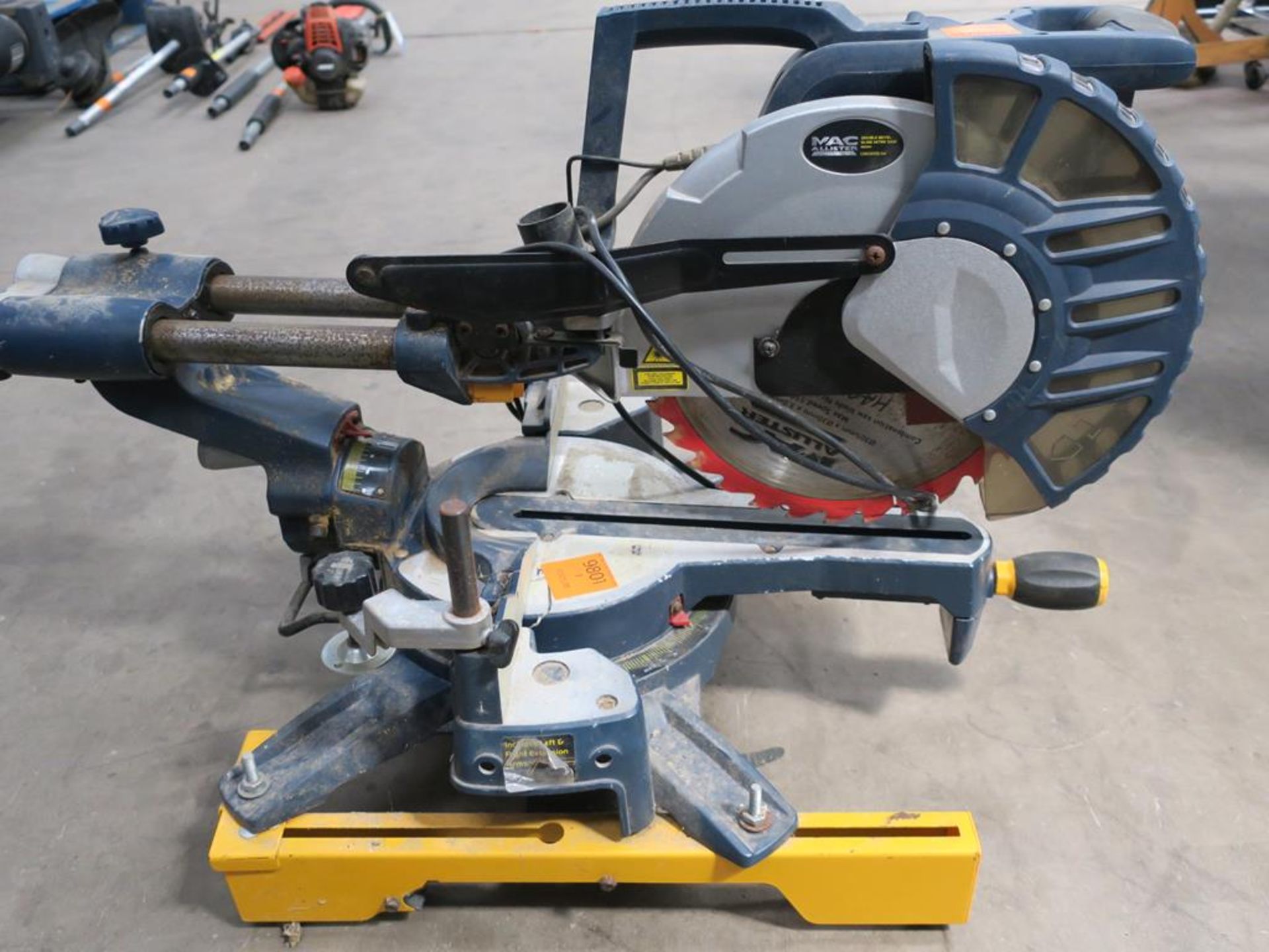 A JCB Mitre Saw, Work Bench (Wheeled) with Extending Legs and Fitted with three power points (Bed - Image 9 of 13