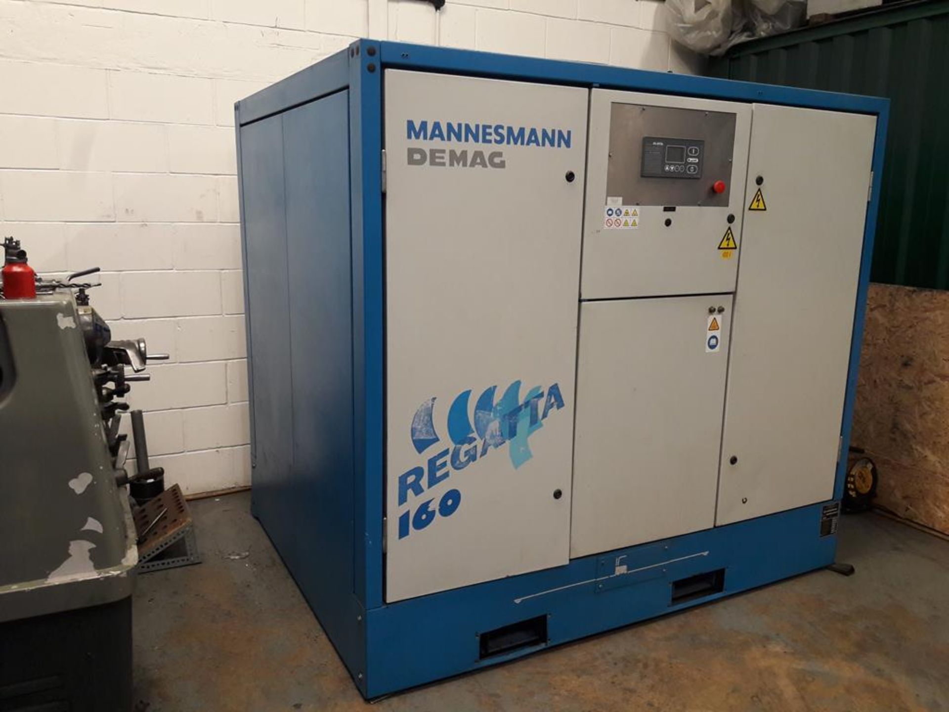 * Demag Regatta 160 Screw Compressor, YOM: 1996, New Almig control panel fitted a couple of years