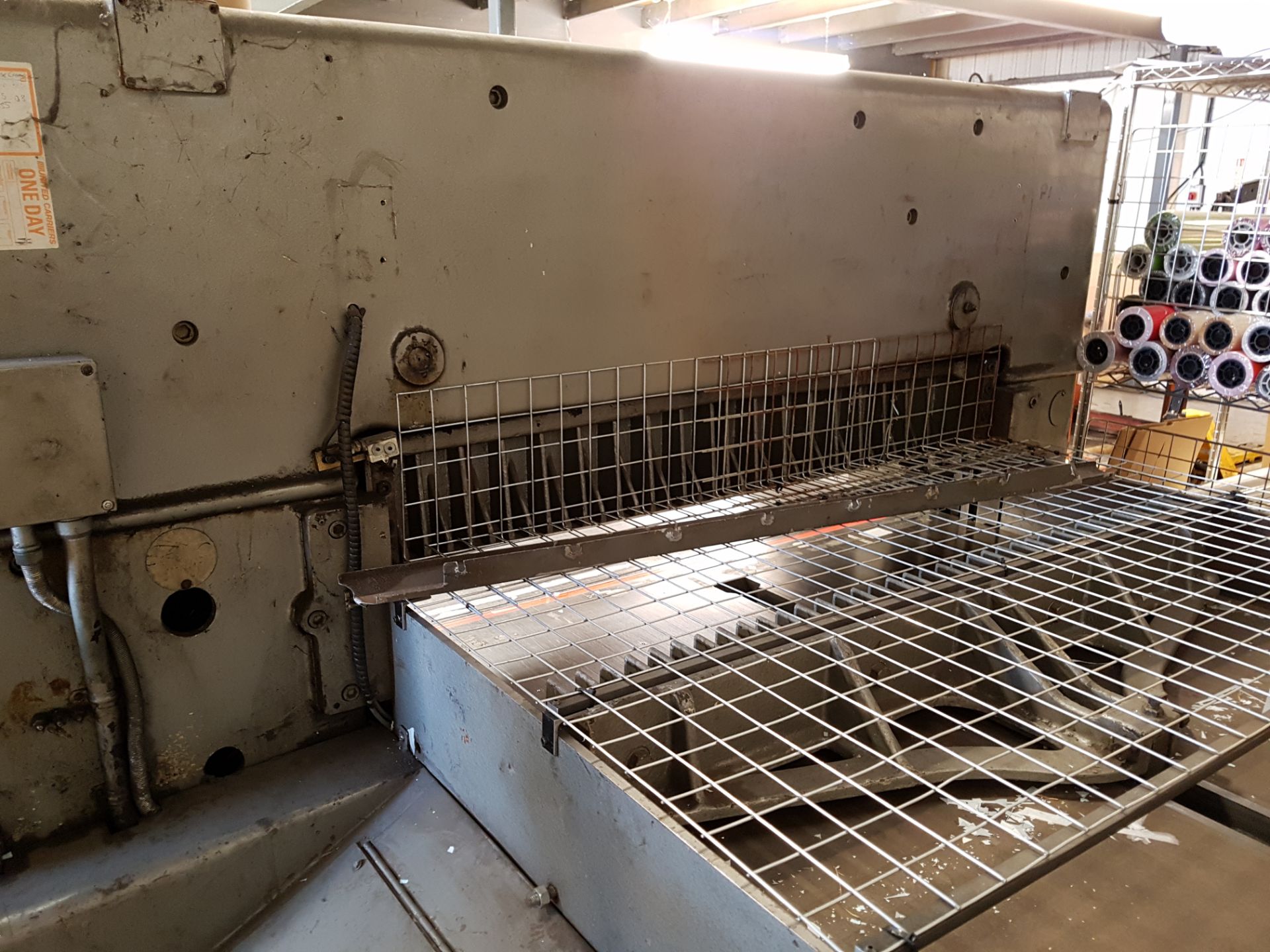 * Furnival 52 inch Guillotine. A Furnival 52'' Guillotine Type 52'' - G2 - H3E Machine No 10925. - Image 8 of 14