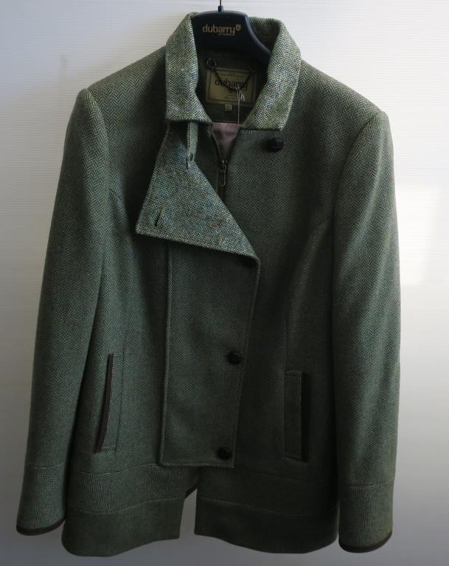 * A Dubarry Womans Laurel Jacket Outer Shell: 100% Pure New Wool, Lining: 100% Viscose, Size 14 (RRP
