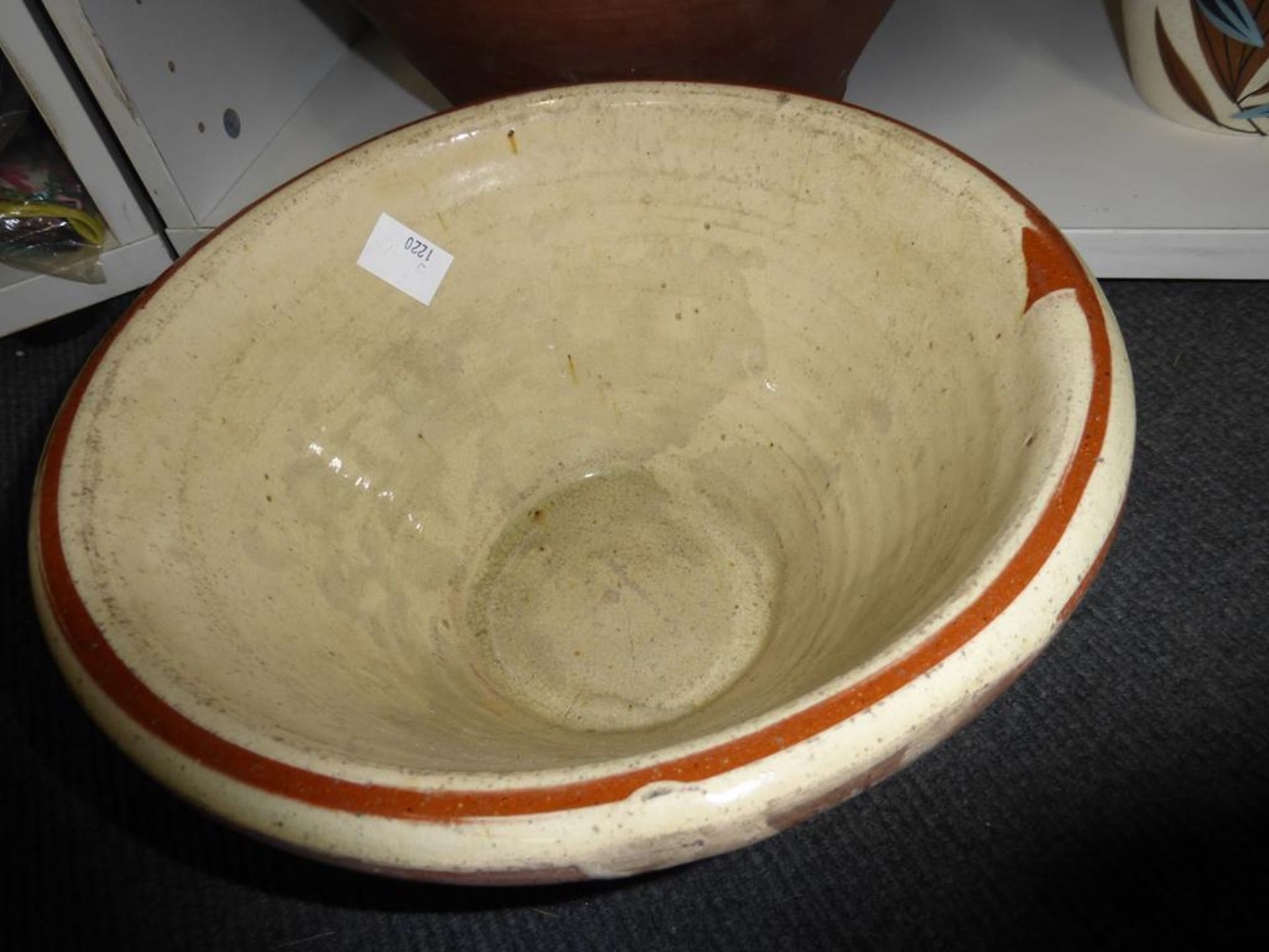 Two Pottery Bowls, One larger than the other, and a Pottery Vase. (Est £20 - £40) - Image 3 of 4