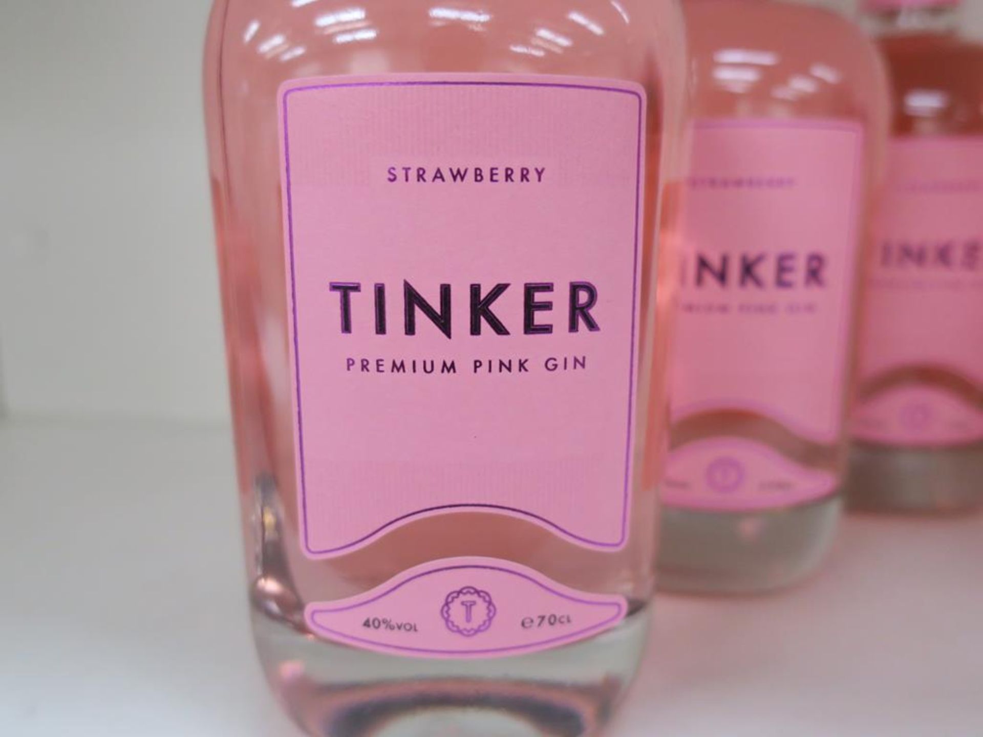 * A Box of Tinker 'Strawberry- Premium' Gin 6 x 70cl 40% Vol (RRP £210) - Image 2 of 3