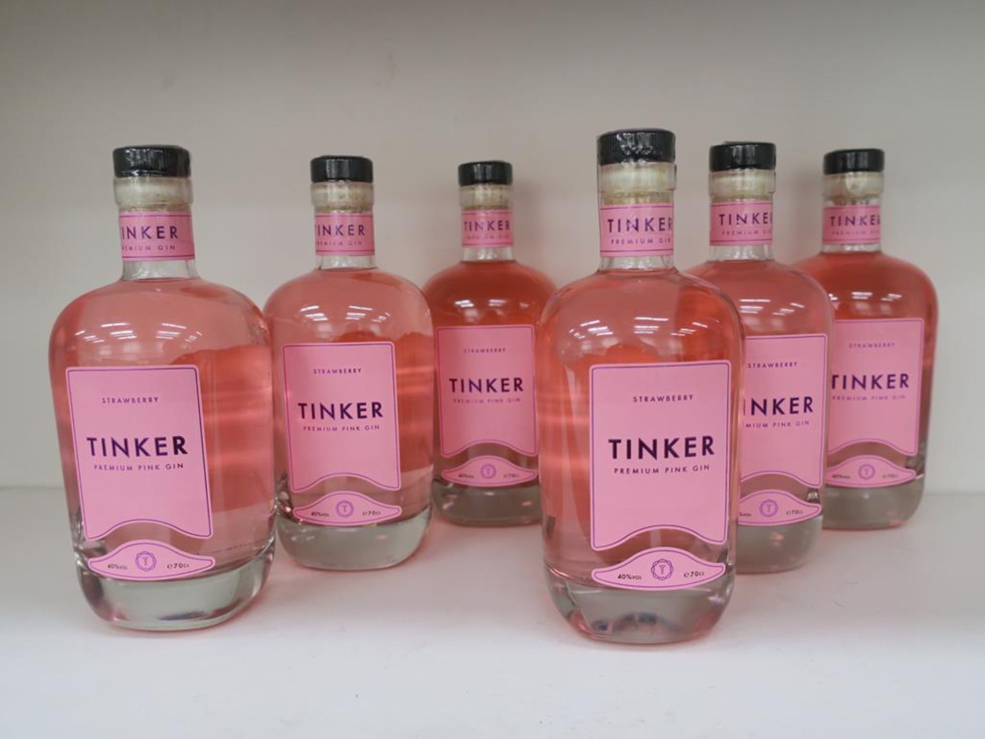 * A Box of Tinker 'Strawberry- Premium' Gin 6 x 70cl 40% Vol (RRP £210)