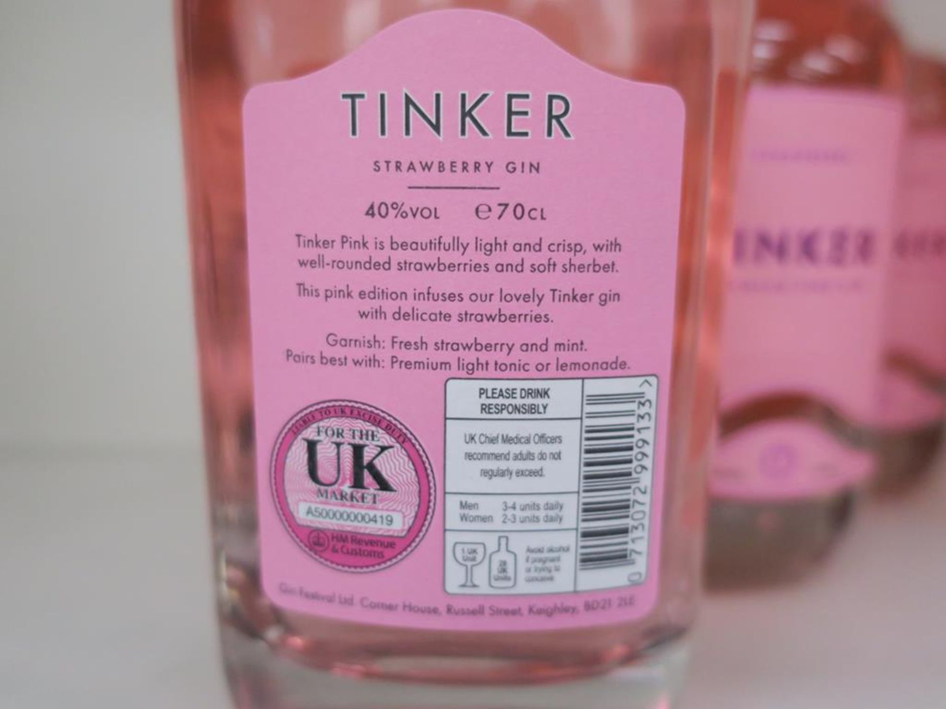 * A Box of Tinker 'Strawberry- Premium' Gin 6 x 70cl 40% Vol (RRP £210) - Image 3 of 3