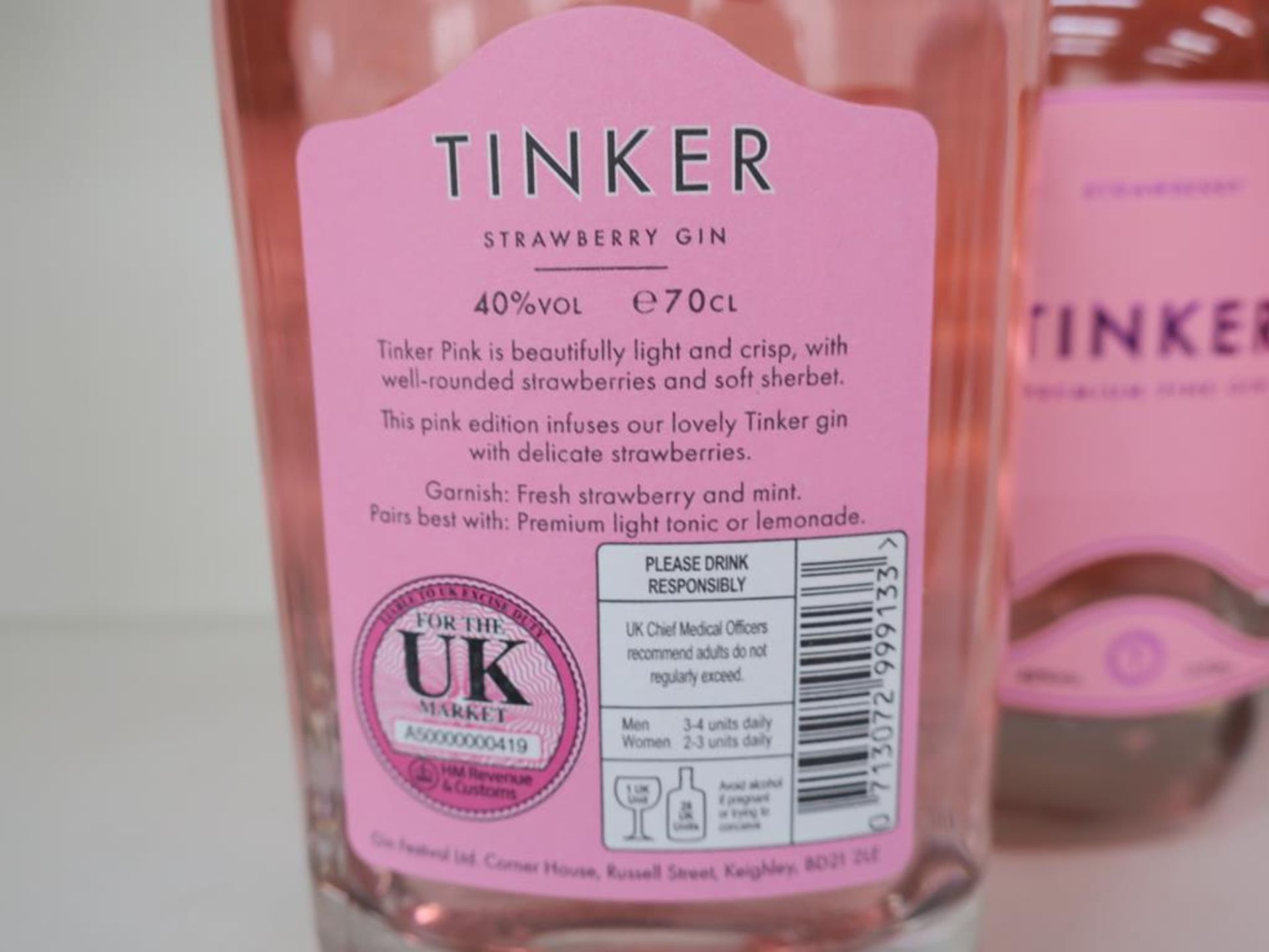 * A Box of Tinker 'Strawberry- Premium' Gin 6 x 70cl 40% Vol (RRP £210) - Image 3 of 3