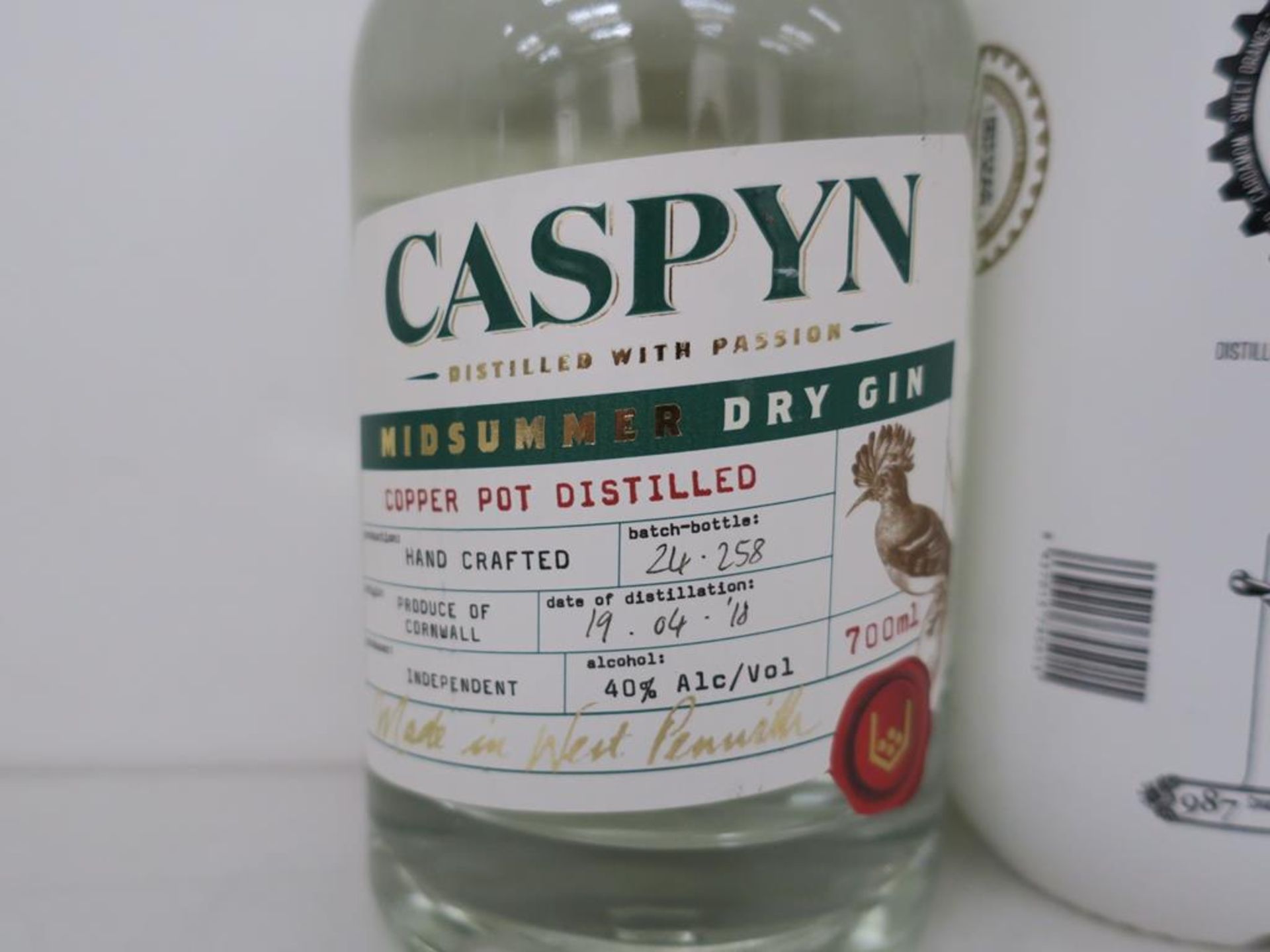 * Three bottles of Gin: a 70cl bottle of Caspyn Midsummer Dry Gin 40% vol, a 70cl bottle of 987 - Image 4 of 7