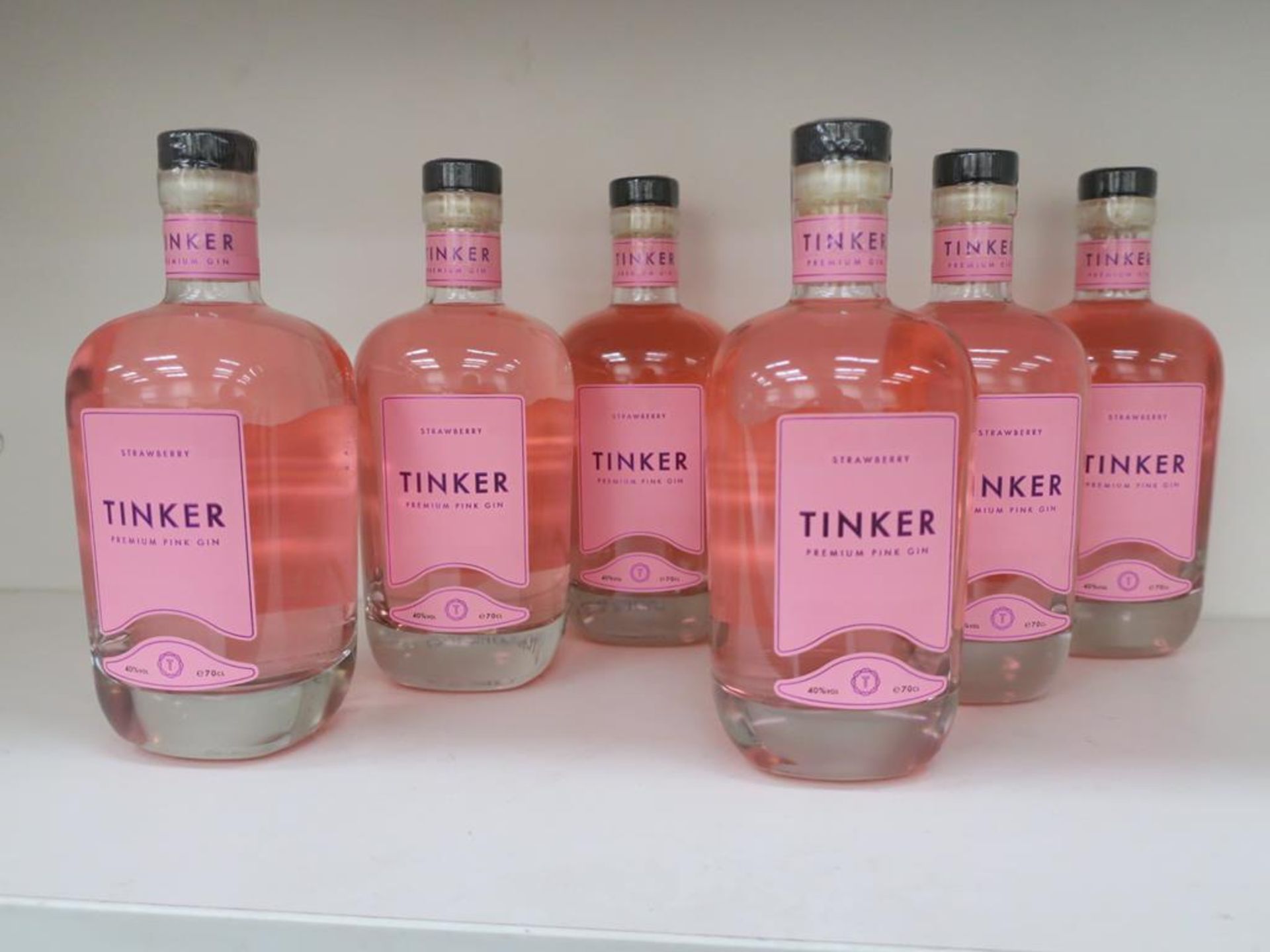 * A Box of Tinker 'Strawberry- Premium' Gin 6 x 70cl 40% Vol (RRP £210)