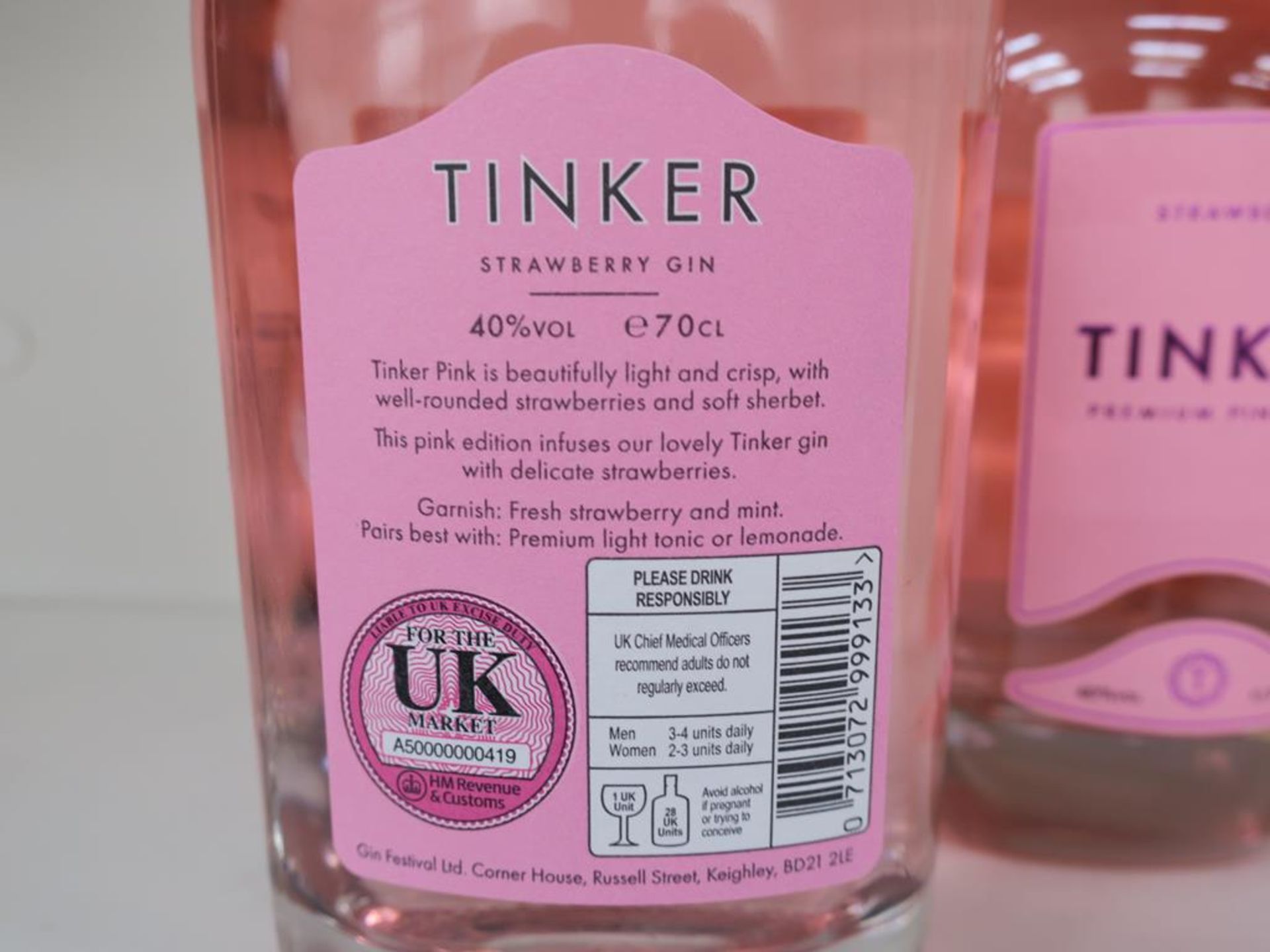 * A Box of Tinker 'Strawberry- Premium' Gin 6 x 70cl 40% Vol (RRP £210) - Image 3 of 3