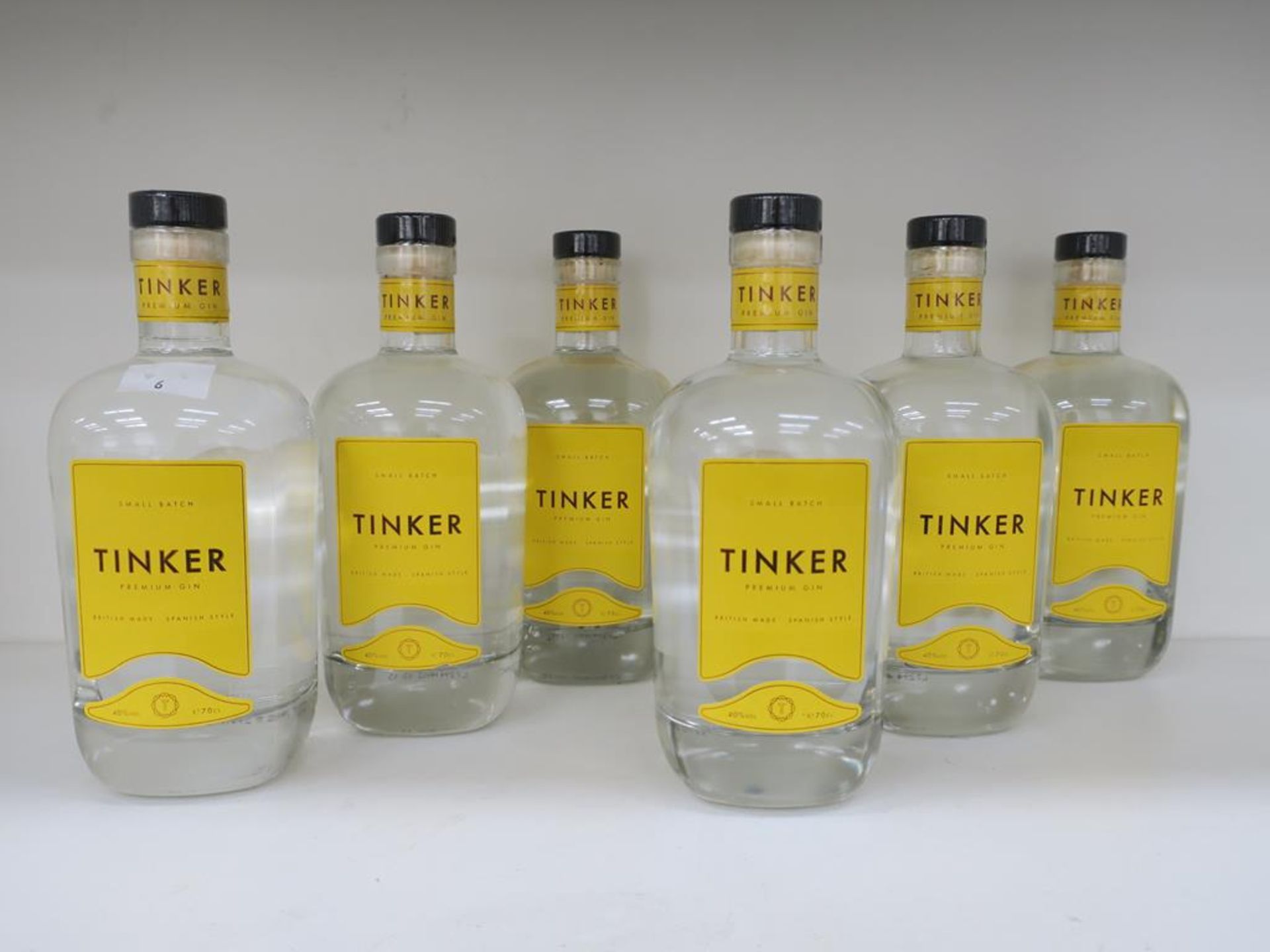 * A Box of Tinker Gin 6 x 70cl 40% Vol (RRP £210)