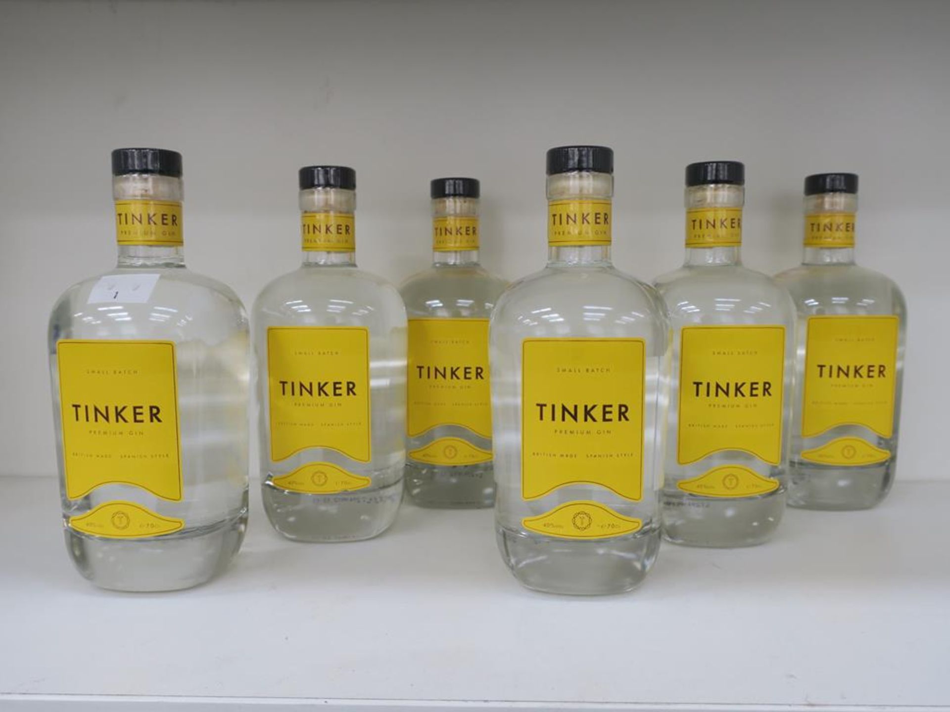 * A Box of Tinker Gin 6 x 70cl 40% Vol (RRP £210)