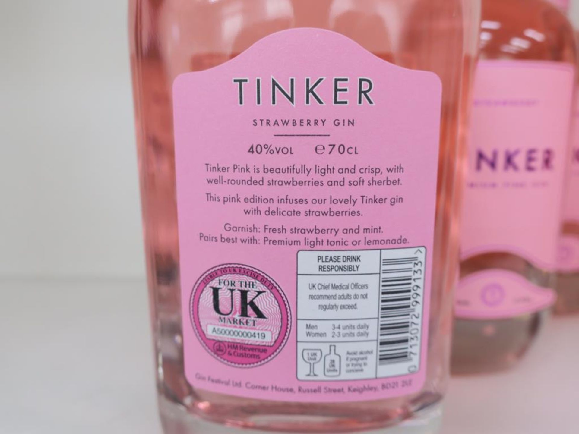 * A Box of Tinker 'Strawberry- Premium' Gin 6 x 70cl 40% Vol (RRP £210) - Image 3 of 3