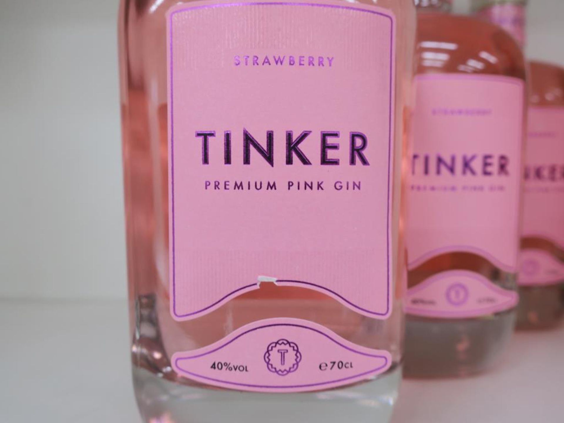 * A Box of Tinker 'Strawberry- Premium' Gin 6 x 70cl 40% Vol (RRP £210) - Image 2 of 3