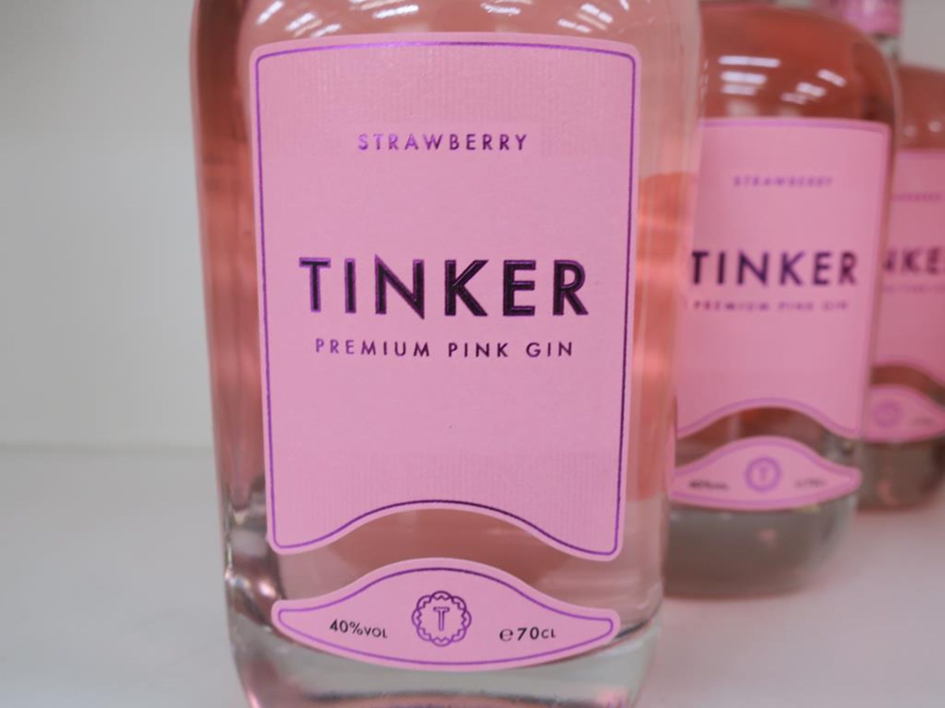 * A Box of Tinker 'Strawberry- Premium' Gin 6 x 70cl 40% Vol (RRP £210) - Image 2 of 3