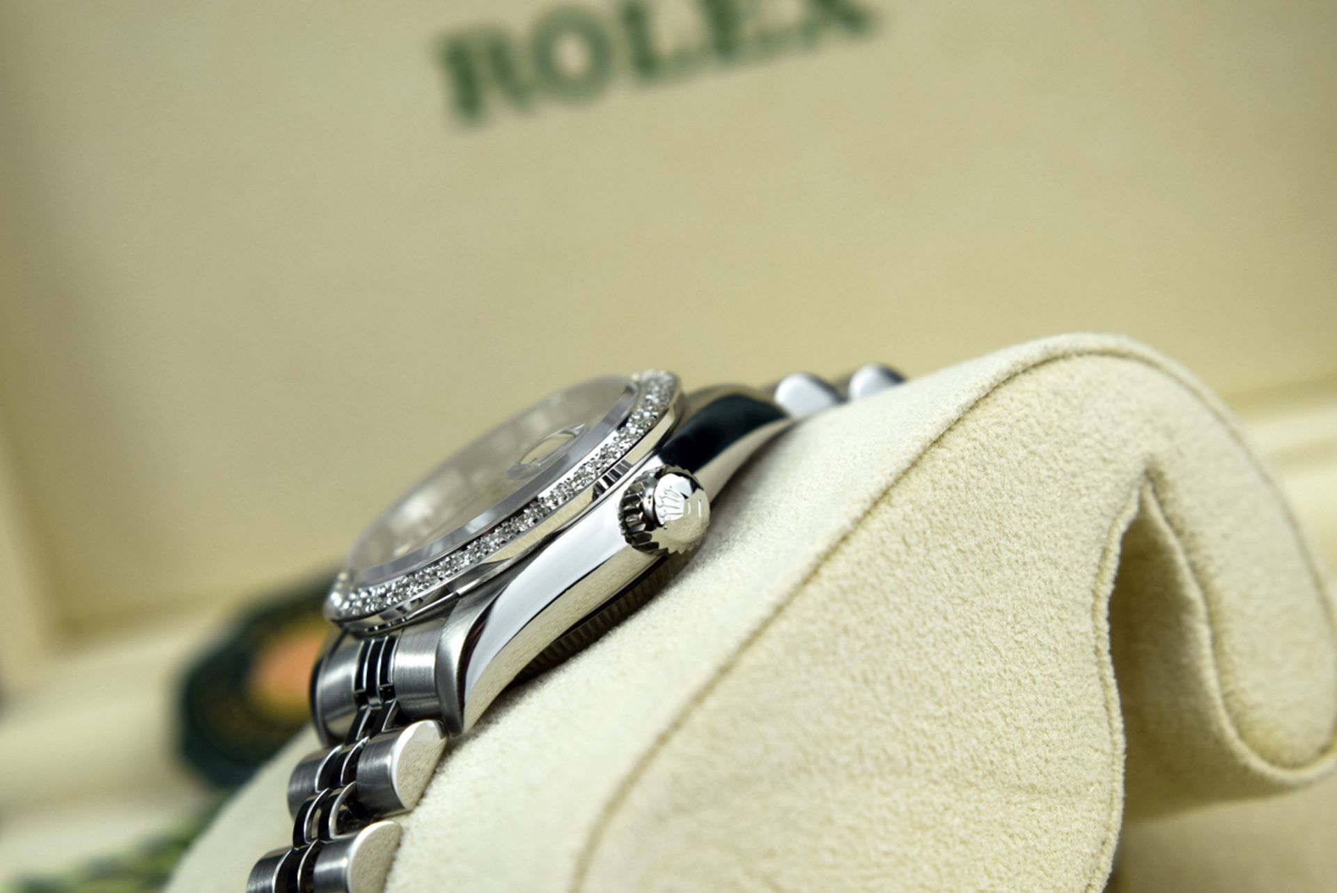 ROLEX *DIAMOND* LADY DATEJUST - 18K WHITE GOLD & STEEL WITH SILVER GREY DIAMOND DIAL - Image 4 of 12